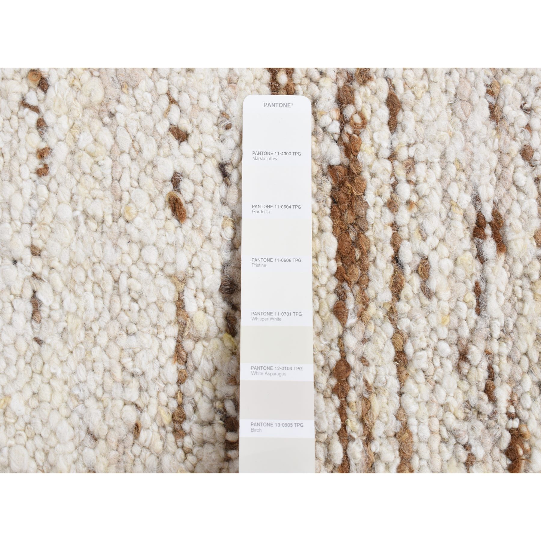 1'8"x1'8" Ivory, Modern Thick Chunky Texture, 100% Wool, Hand Knotted, Sample Fragment, Square Oriental Rug Sh87408
