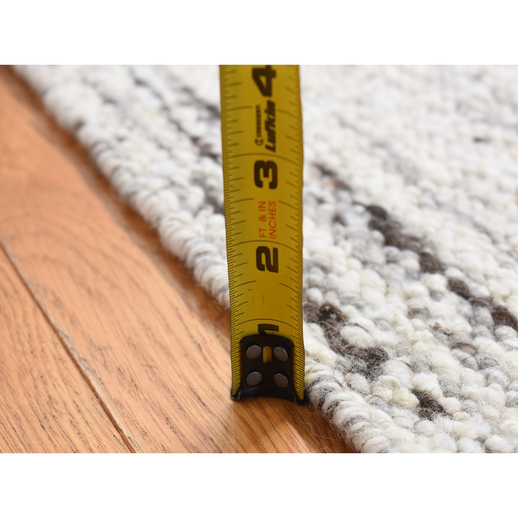 1'10"x1'10" Ivory, 100% Wool, Hand Knotted, Thick Chunky Texture, Natural Undyed Wool, Sample Fragment, Square Oriental Rug Sh87409