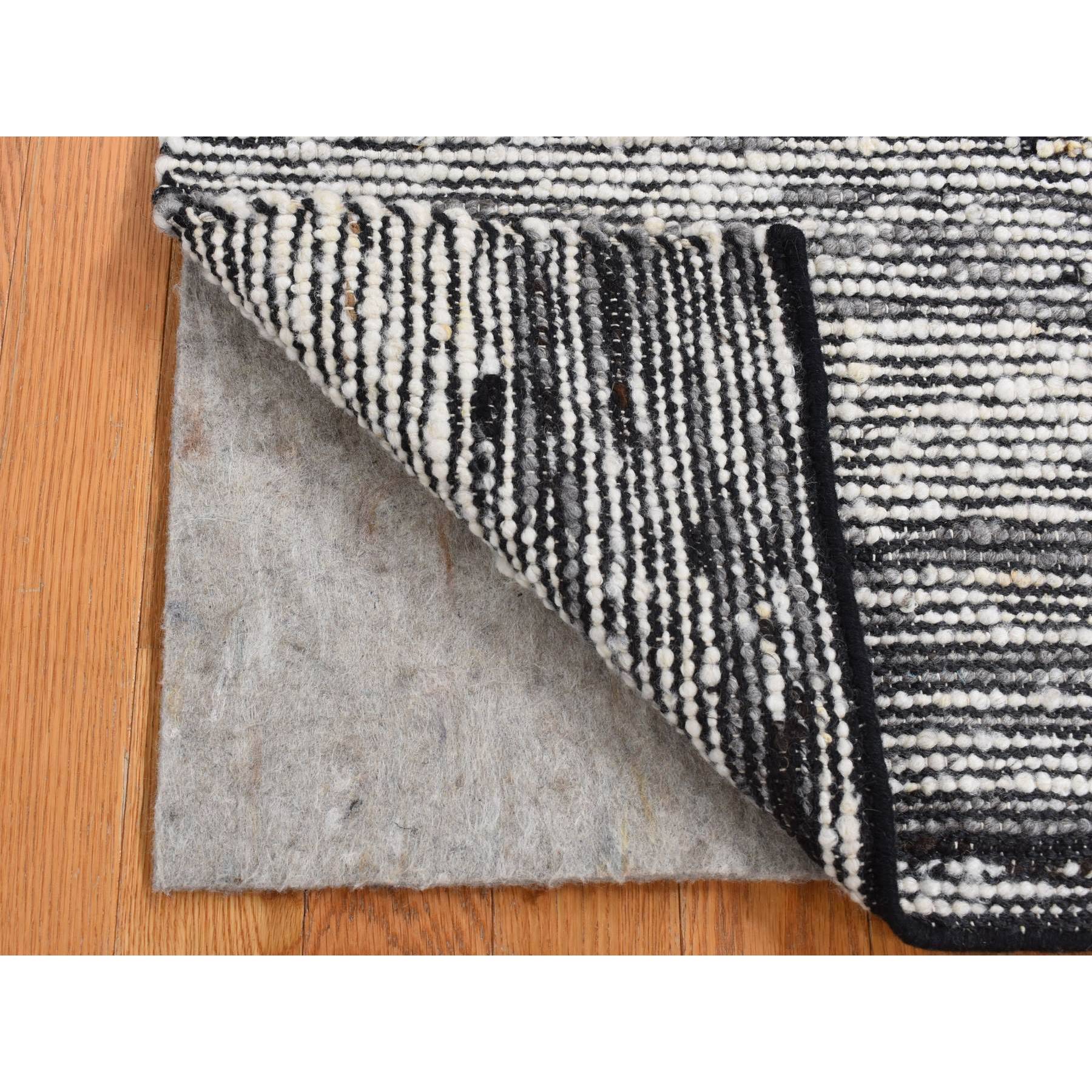 2'x2' Ivory with Black, 100% Wool, Looped and Uncut Pile, Big Knots, Hand Loomed, Natural Undyed Wool, Sample Fragment, Square Oriental Rug Sh87412