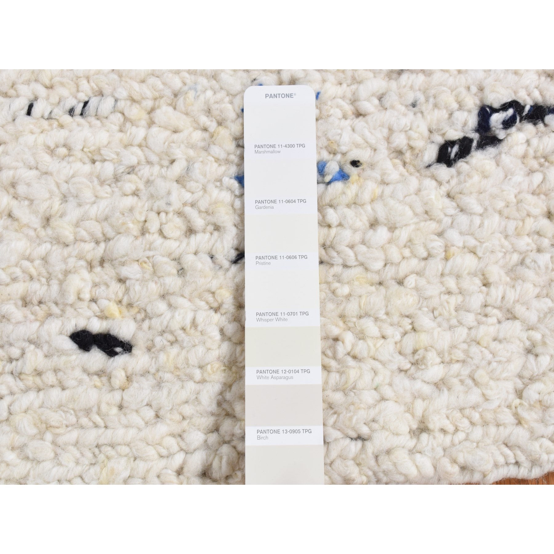 1'9"x1'9" Ivory, 100% Wool, Hand Knotted, Thick Chunky Texture, Sample Fragment, Natural Wool, Looped Pile, Square Oriental Rug Sh87413