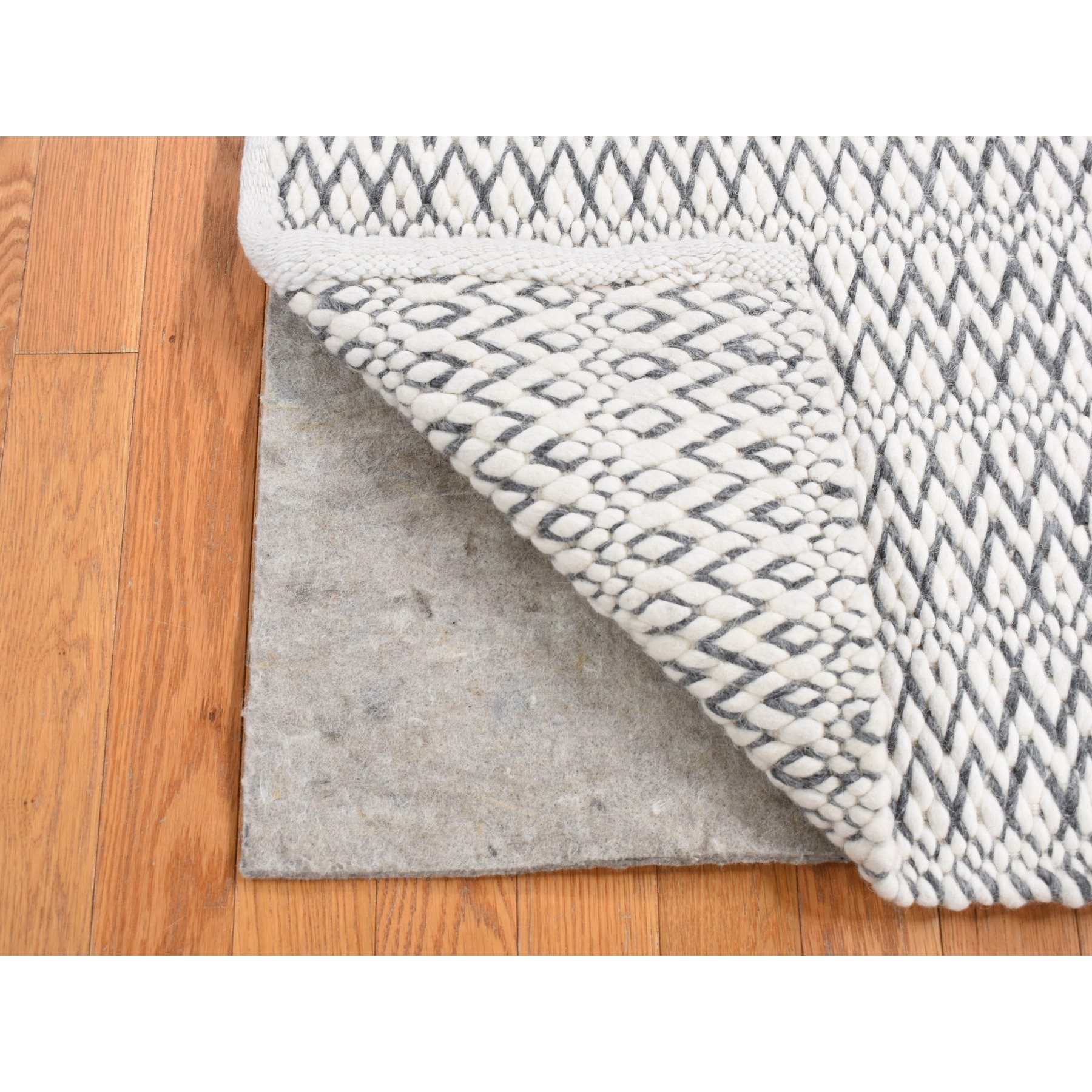 2'2"x2'2" Ivory, Looped and Uncut Flat Weave Pile, 100% Wool, Hand Woven, Big Knots, Natural Undyed Wool, Sample Fragment, Square Oriental Rug Sh87415