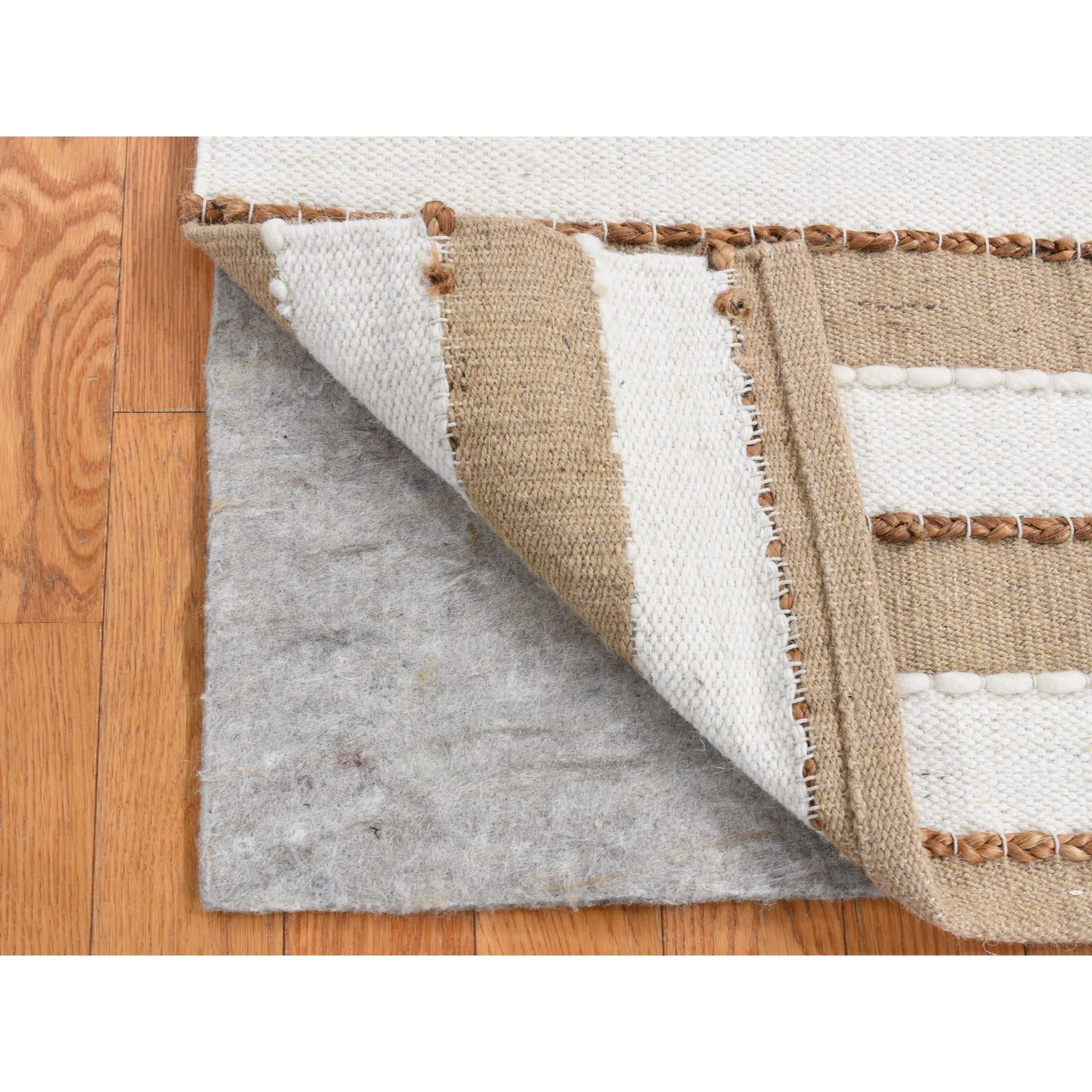2'x3' Tan Color, 100% Wool, Hand Woven, Flat Weave Pile, Natural Undyed Wool, Sample Fragment, Mat Oriental Rug Sh87416
