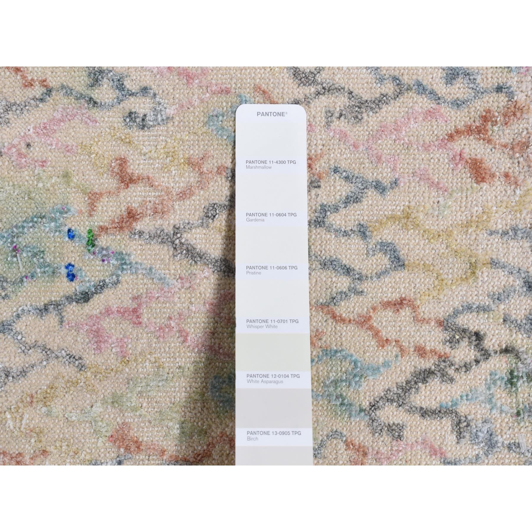 1'2"x2' Ivory, 100% Wool, Hand Knotted, Modern Design, Sample Mat Oriental Rug Sh87543