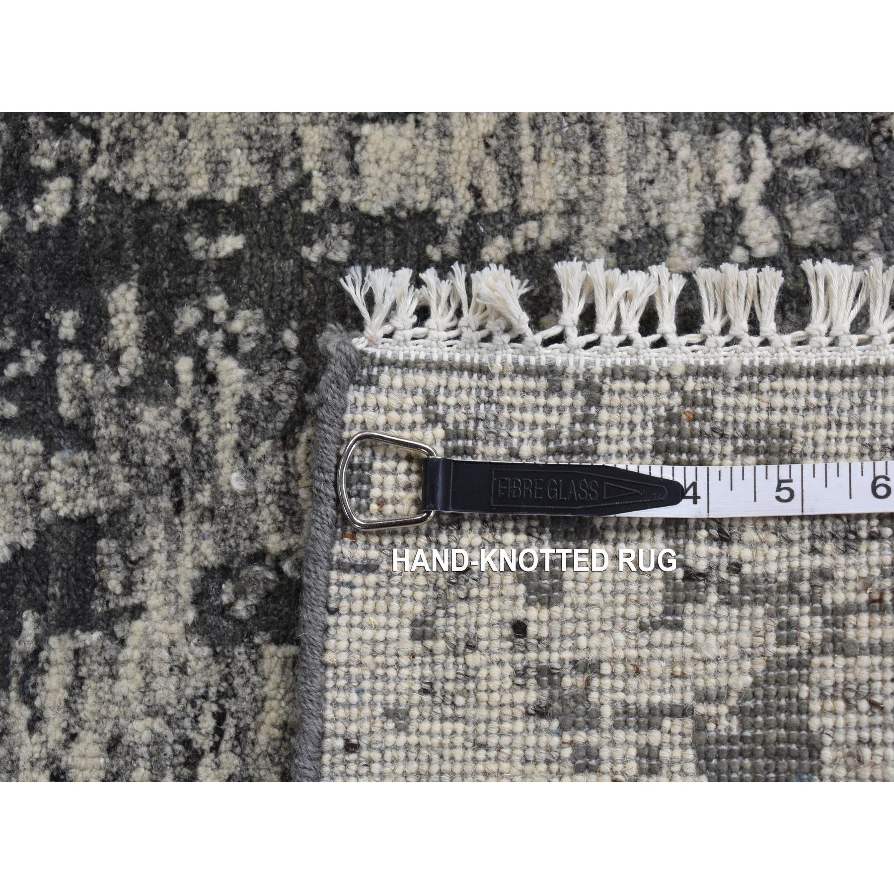 2'x2' Jet Black, 100% Natural Undyed Wool, Hand Knotted, Modern Abstract Galaxy, Sample Mat Oriental Rug Sh87546