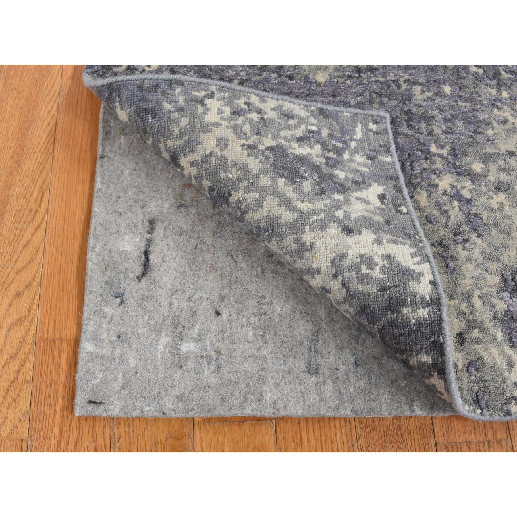 2'x3' Lavender Gray, Abstract Design, Wool and Silk, Hand Knotted, Sample Mat Oriental Rug Sh87802