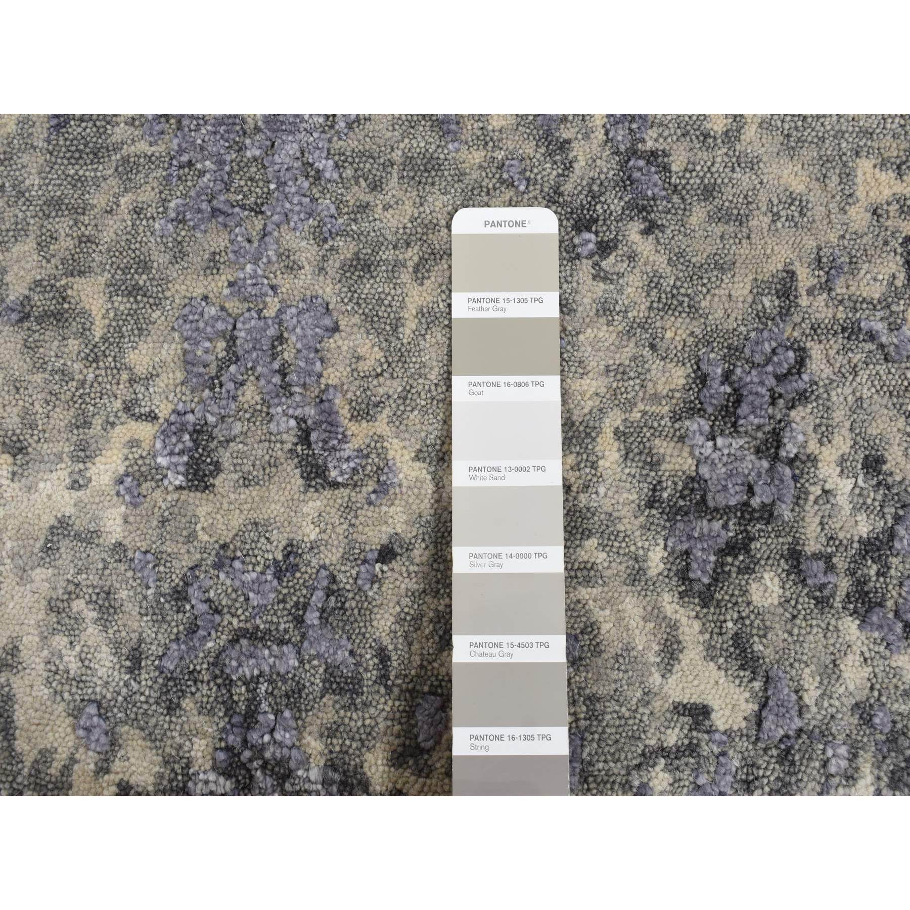 2'x3' Lavender Gray, Abstract Design, Wool and Silk, Hand Knotted, Sample Mat Oriental Rug Sh87802