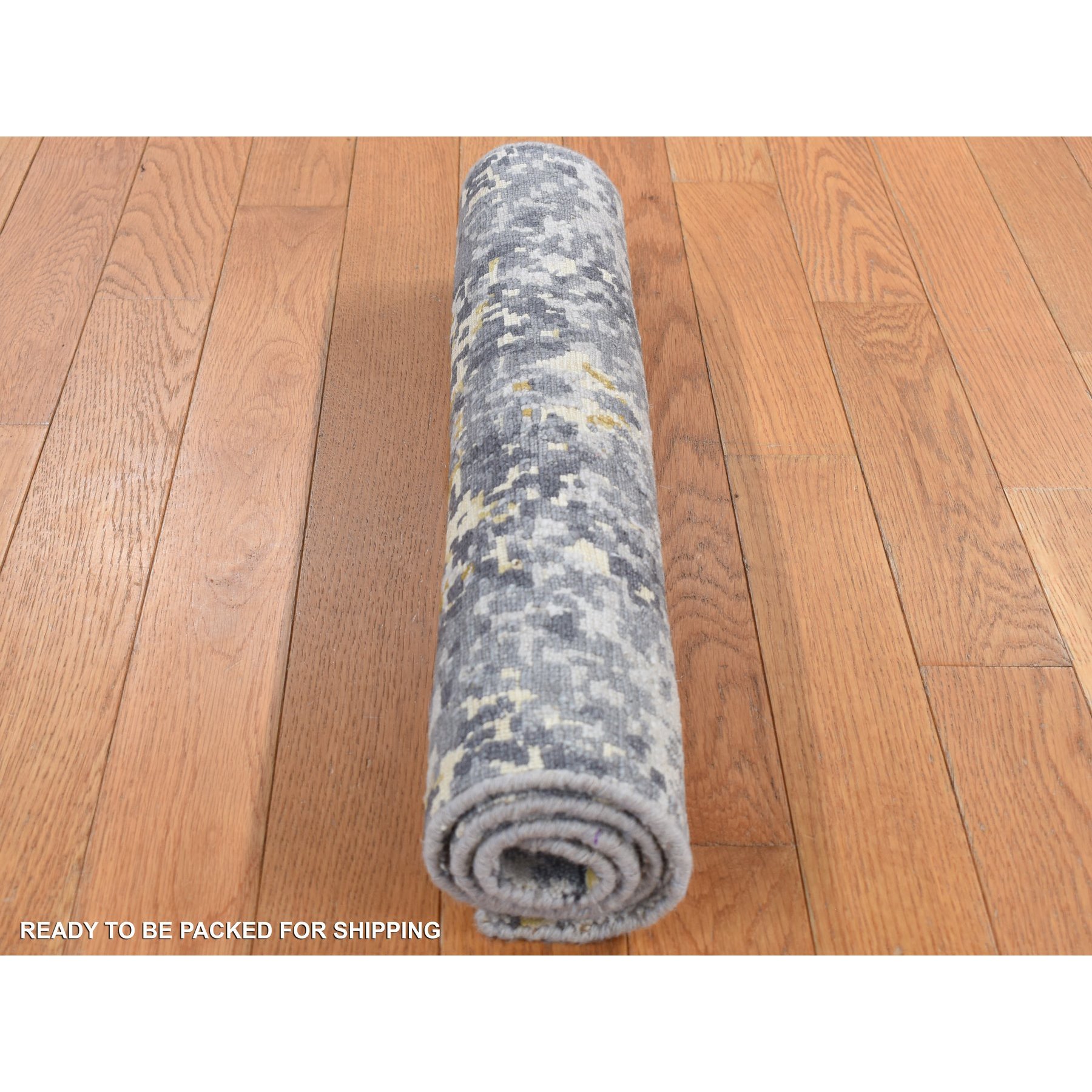 2'x3' Dim Gray, Modern Abstract Design, Wool and Silk, Hand Knotted, Sample Mat Oriental Rug Sh87816