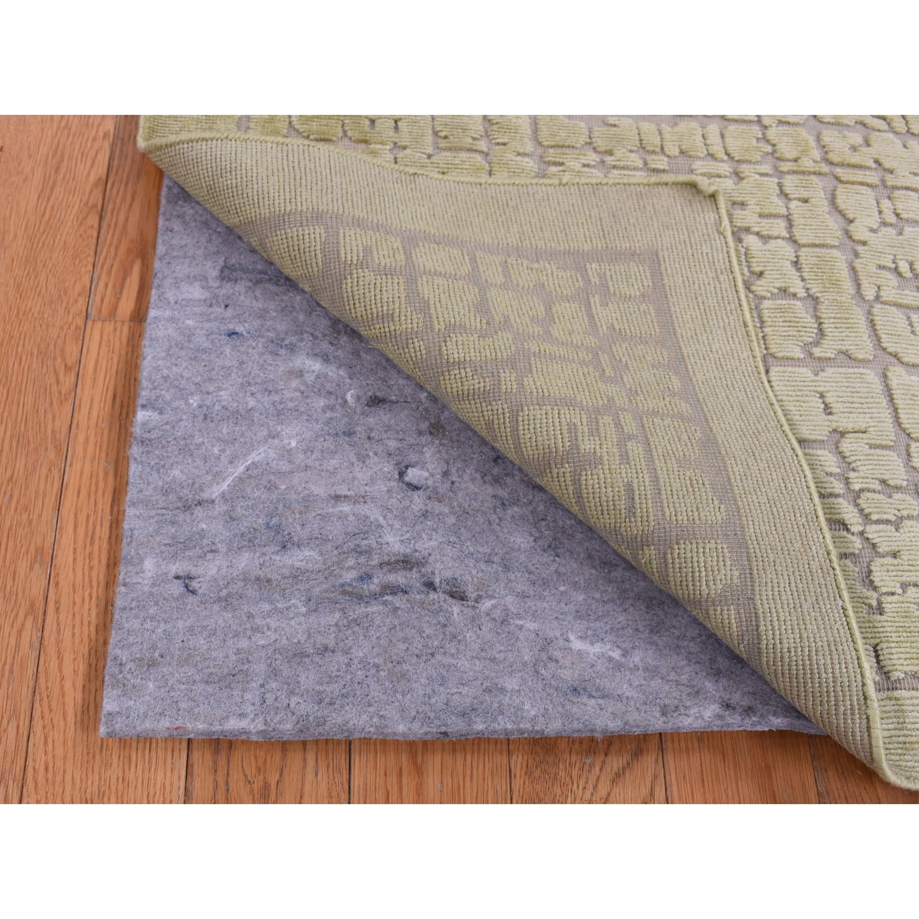 2'x3' Vanilla White, Modern Design, Raised Pile, Hand Knotted, 100% Wool, Sample Oriental Rug Sh87829