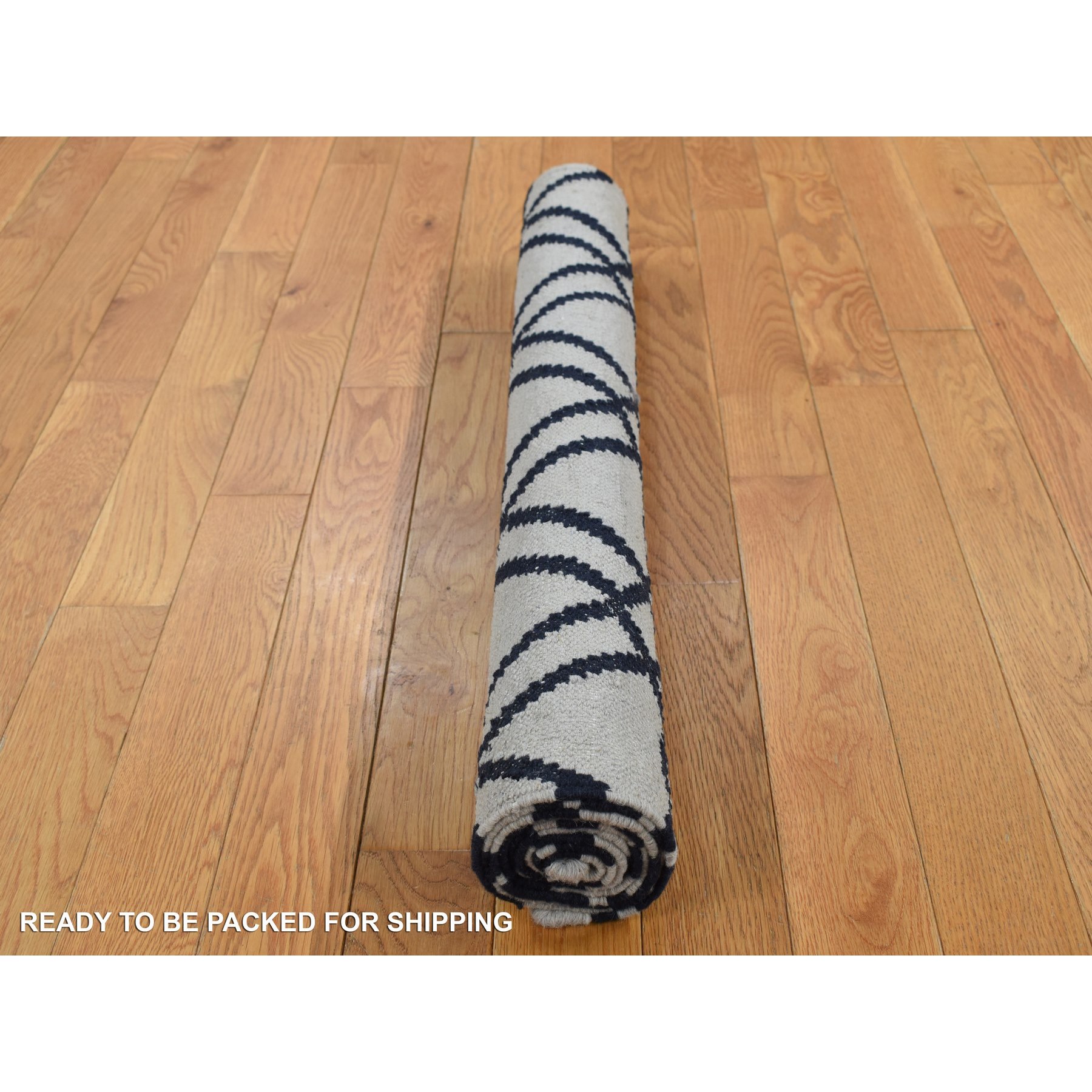 2'9''x6' Goose Gray, Wool, Flat Weave, Hand Woven, Durie Kilim, Geometric Design, Reversible, Runner Oriental Rug Sh87834