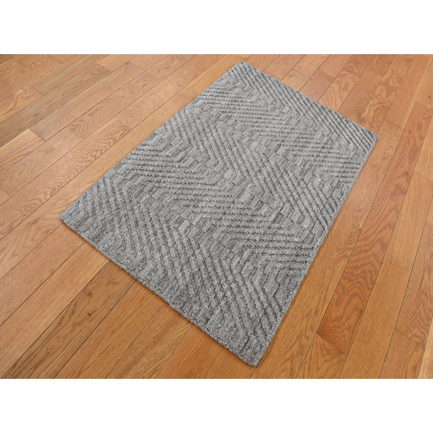 2'x3' Taupe Gray, Tone on Tone Chevron Design, Hand Loomed, 100% Wool, Oriental Rug Sh87835