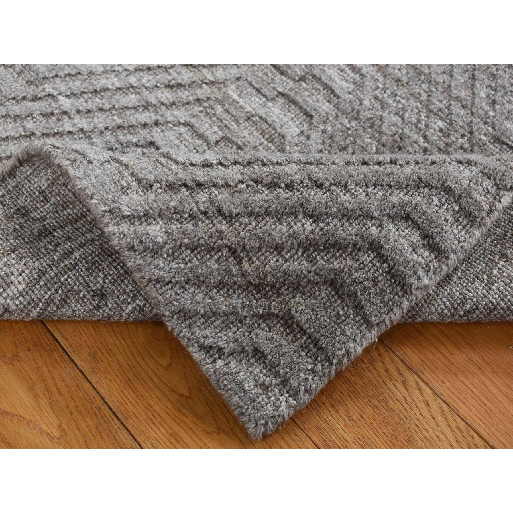 2'x3' Taupe Gray, Tone on Tone Chevron Design, Hand Loomed, 100% Wool, Oriental Rug Sh87835