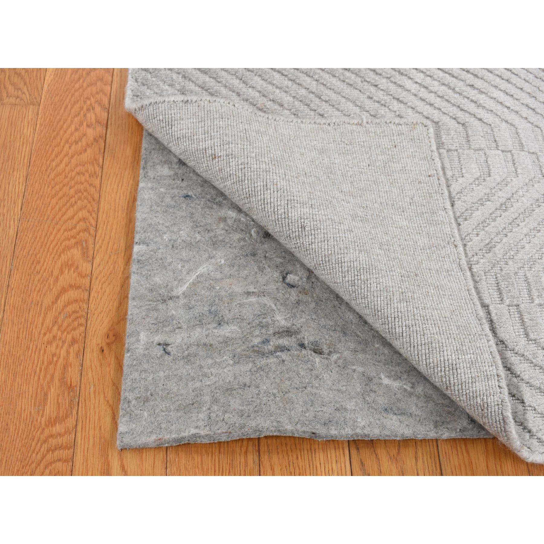 2'x3' Goose Gray, Tone on Tone Chevron Design, Hand Loomed, Wool and Silk, Oriental Rug Sh87838