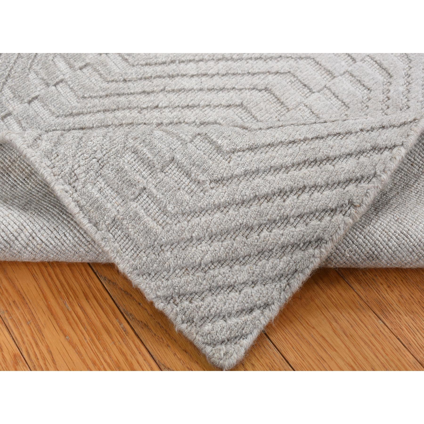 2'x3' Goose Gray, Tone on Tone Chevron Design, Hand Loomed, Wool and Silk, Oriental Rug Sh87838