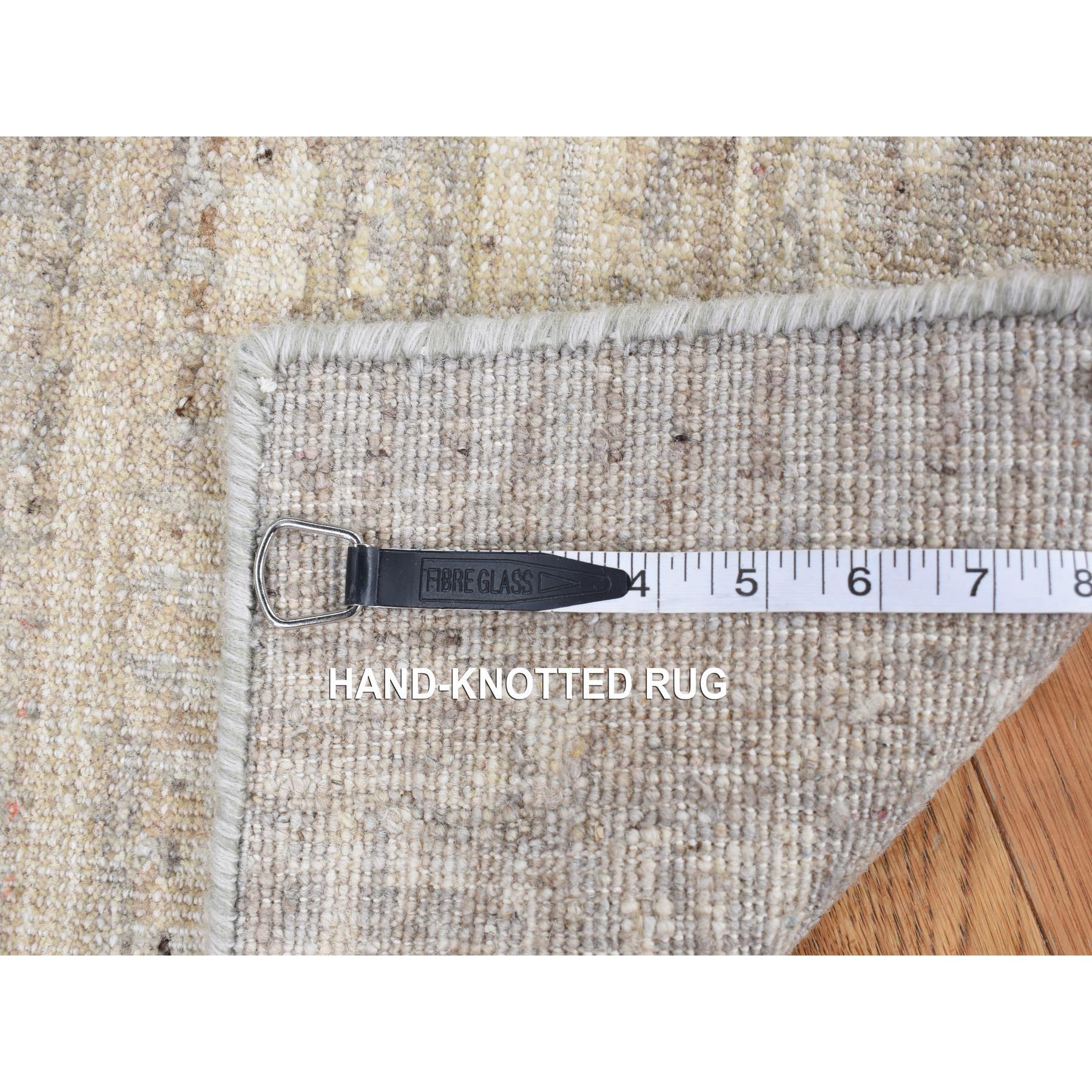 1'6"x2' Gainsboro Gray, 100% Wool, Modern Design, Hand Knotted, Shaved Low and Distressed, Sample Oriental Rug Sh87940