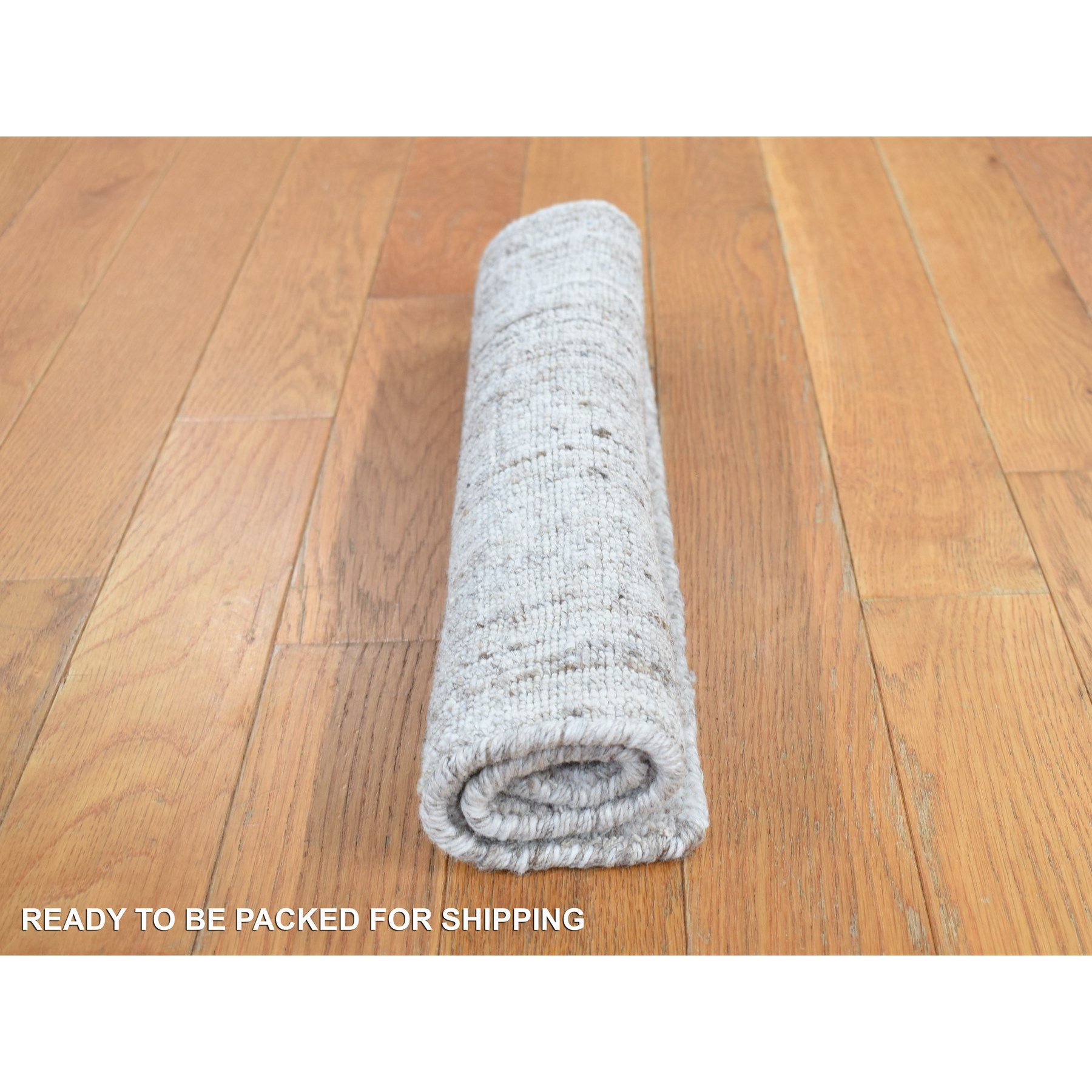 1'5"x1'6" Goose Gray, 100% Wool, Hand Loomed, Thick and Soft, Modern Design, Oriental Rug Sh87941