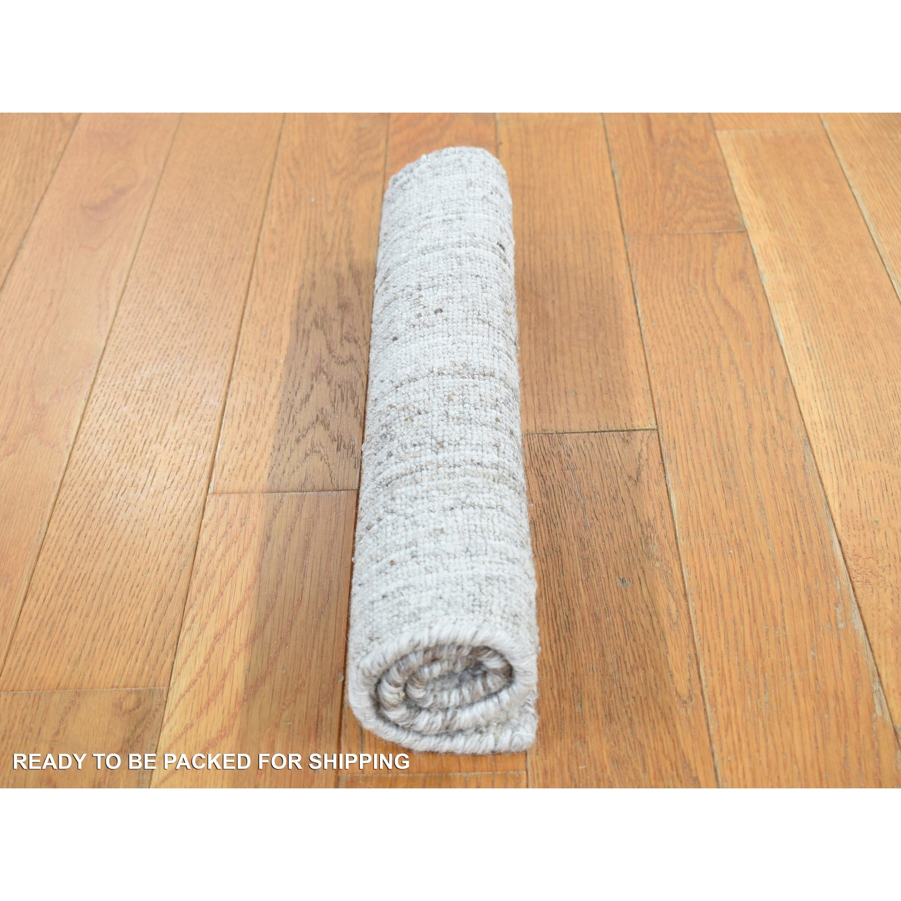 1'6"x1'6" Timberwolf Gray, Modern Design, 100% Wool, Hand Loomed, Thick and Soft, Cut and Loop, Sample Oriental Rug Sh87943