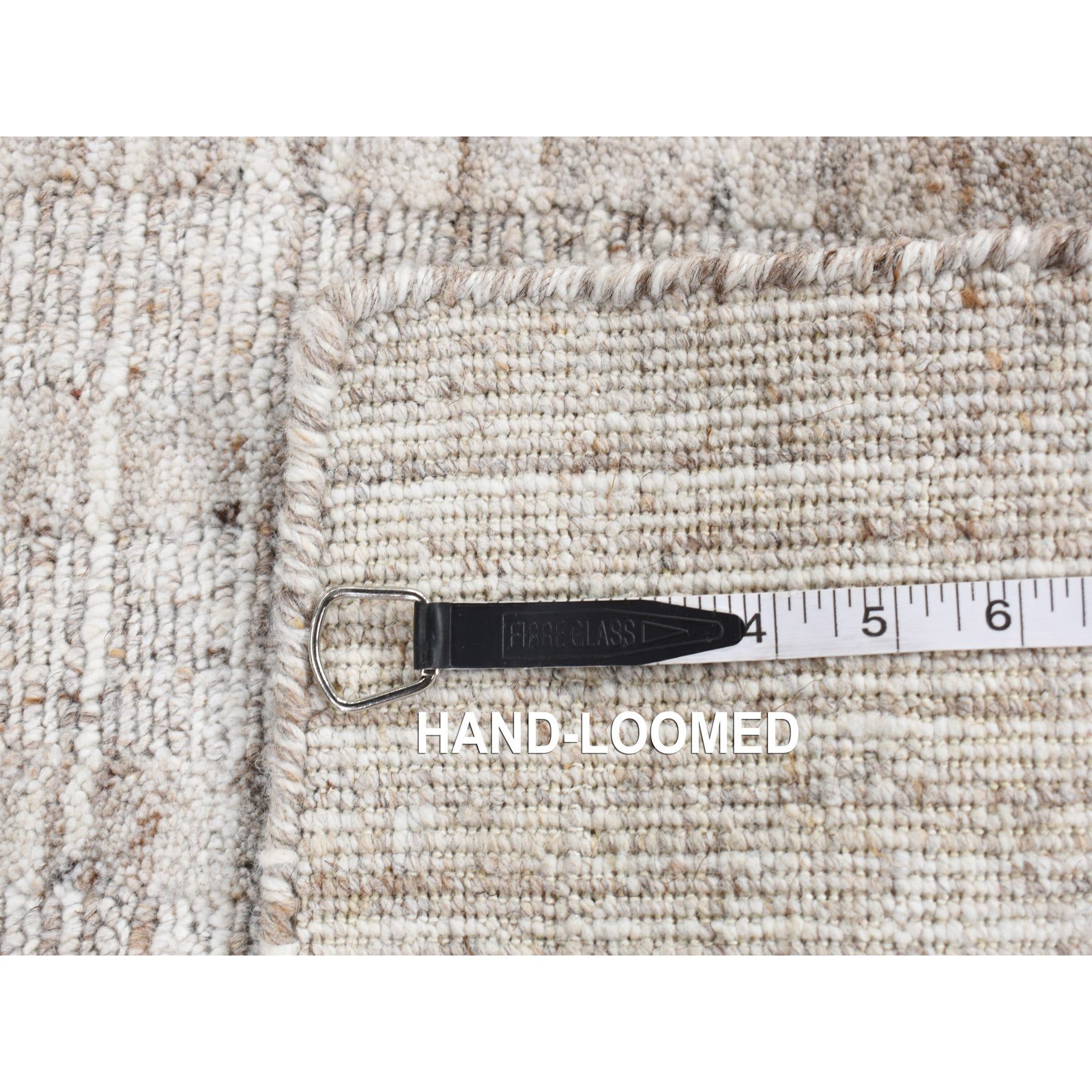 1'6"x1'6" Timberwolf Gray, Modern Design, 100% Wool, Hand Loomed, Thick and Soft, Cut and Loop, Sample Oriental Rug Sh87943