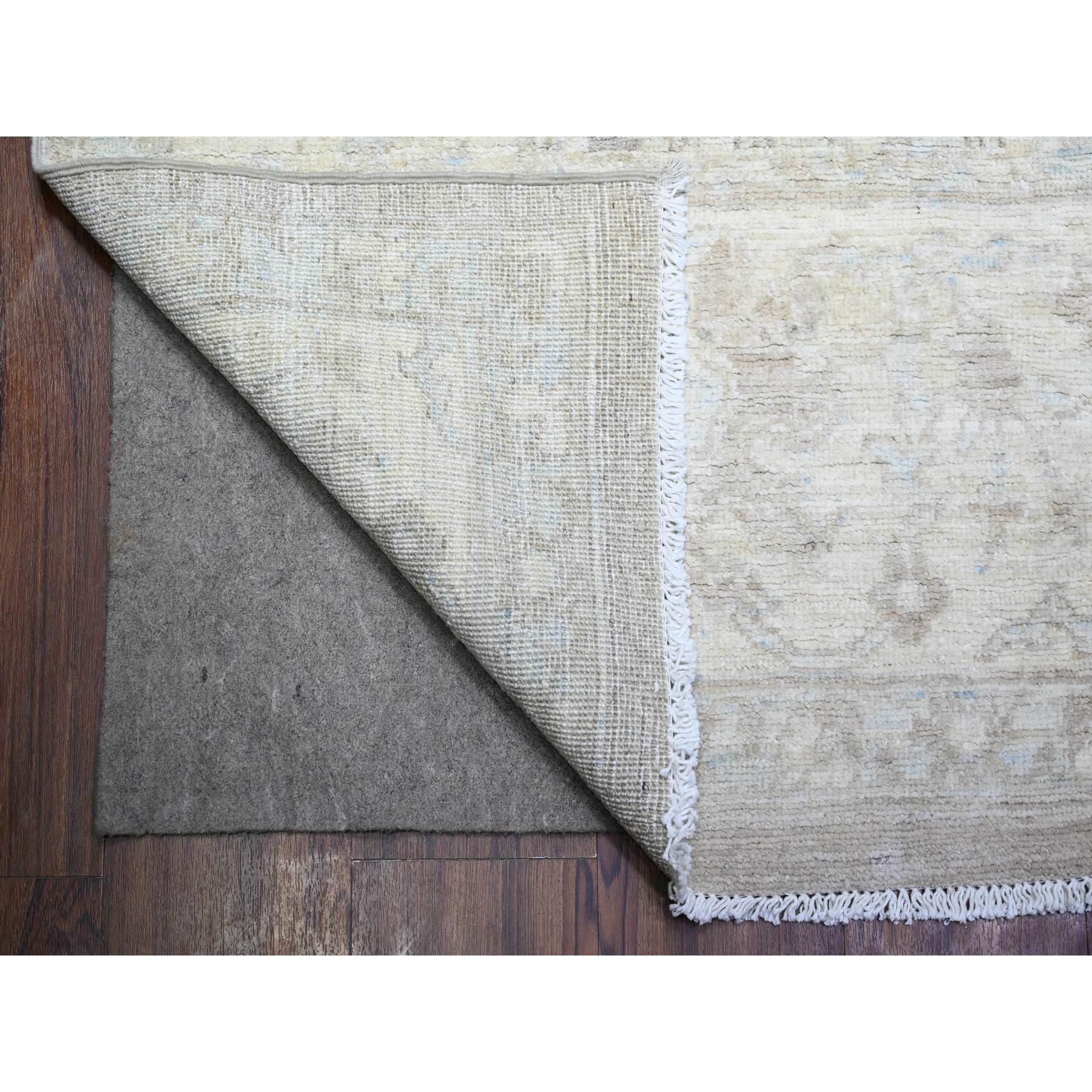 8'9"x11'10" Coin Gray, White Wash Peshawar, Mahal Design Natural Dyes, Pure Wool, Hand Knotted, Oriental Rug sh88378