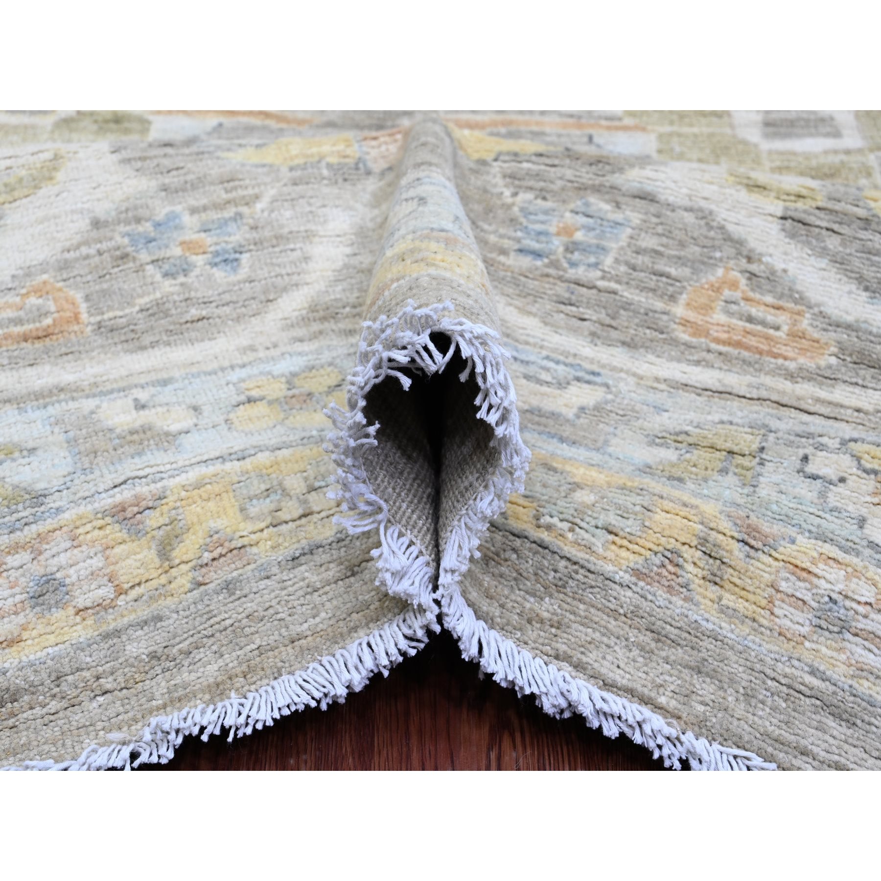 13'10"x17'1" Nevada Gray with Touches of Gold, Peshawar with Ziegler Mahal All Over Design, High Mountain Wool, Vegetable Dyes, Hand Knotted, Oversized, Oriental Rug Sh89741