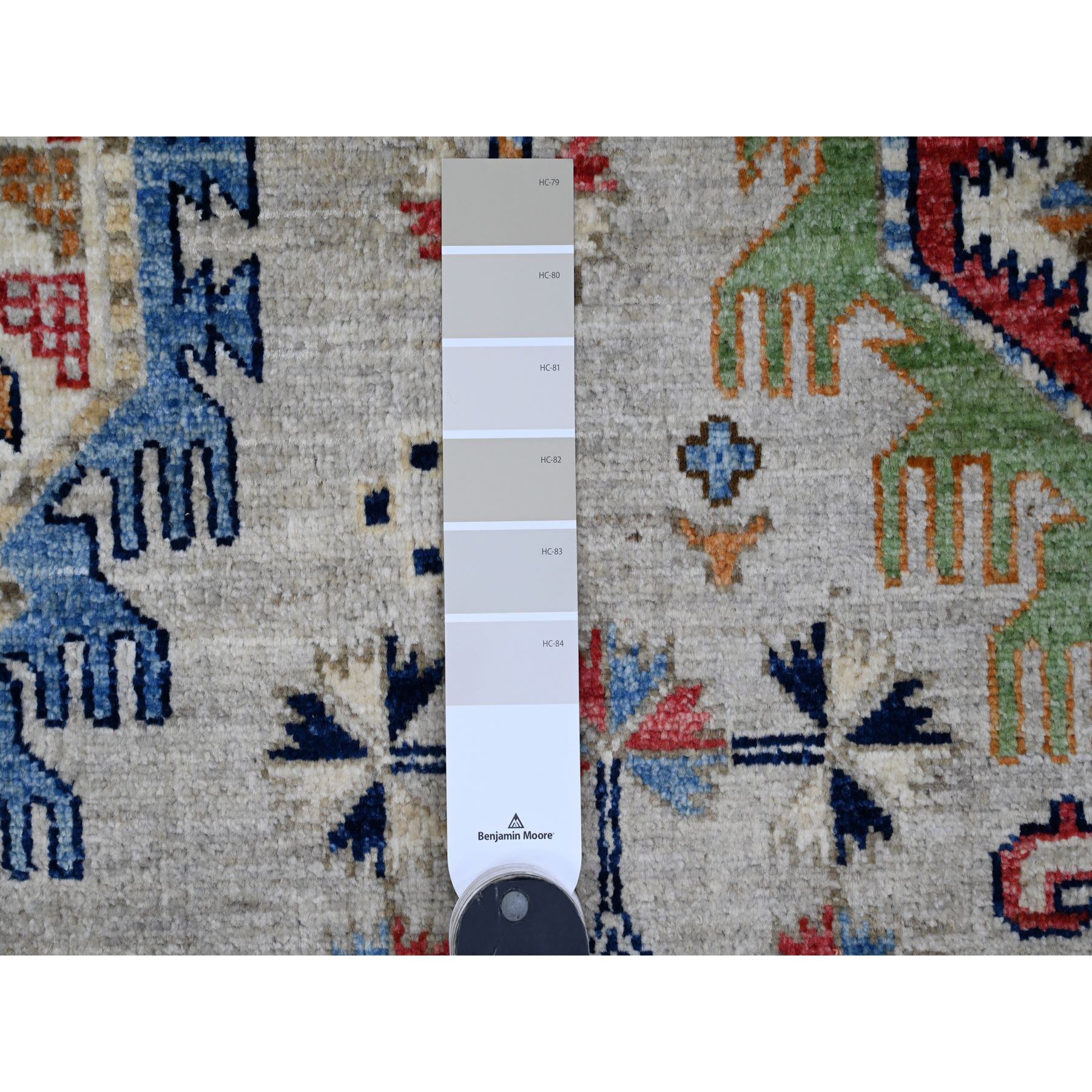 8'9"x11'10" Cloud Gray, Aryana Collection, Caucasian Inspired Antiqued Design, High Mountain Wool, Hand Knotted, Vegetable Dyes, Oriental Rug Sh89747