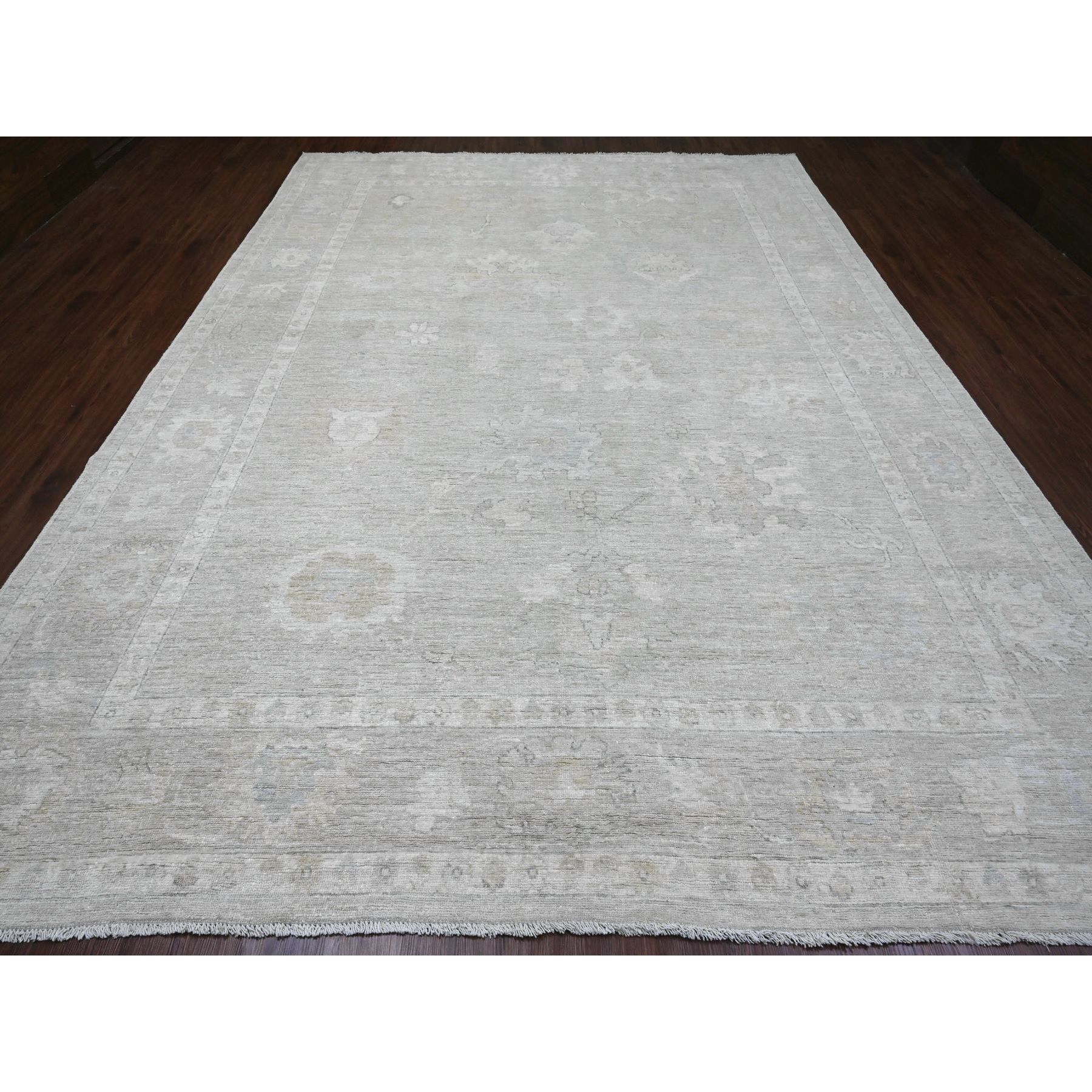 9'9"x13'4" Pastel Gray, 100% Wool, Afghan Angora Oushak with All Over Leaf Motifs, Veggie Dyes, Hand Knotted, Oriental Rug Sh89758