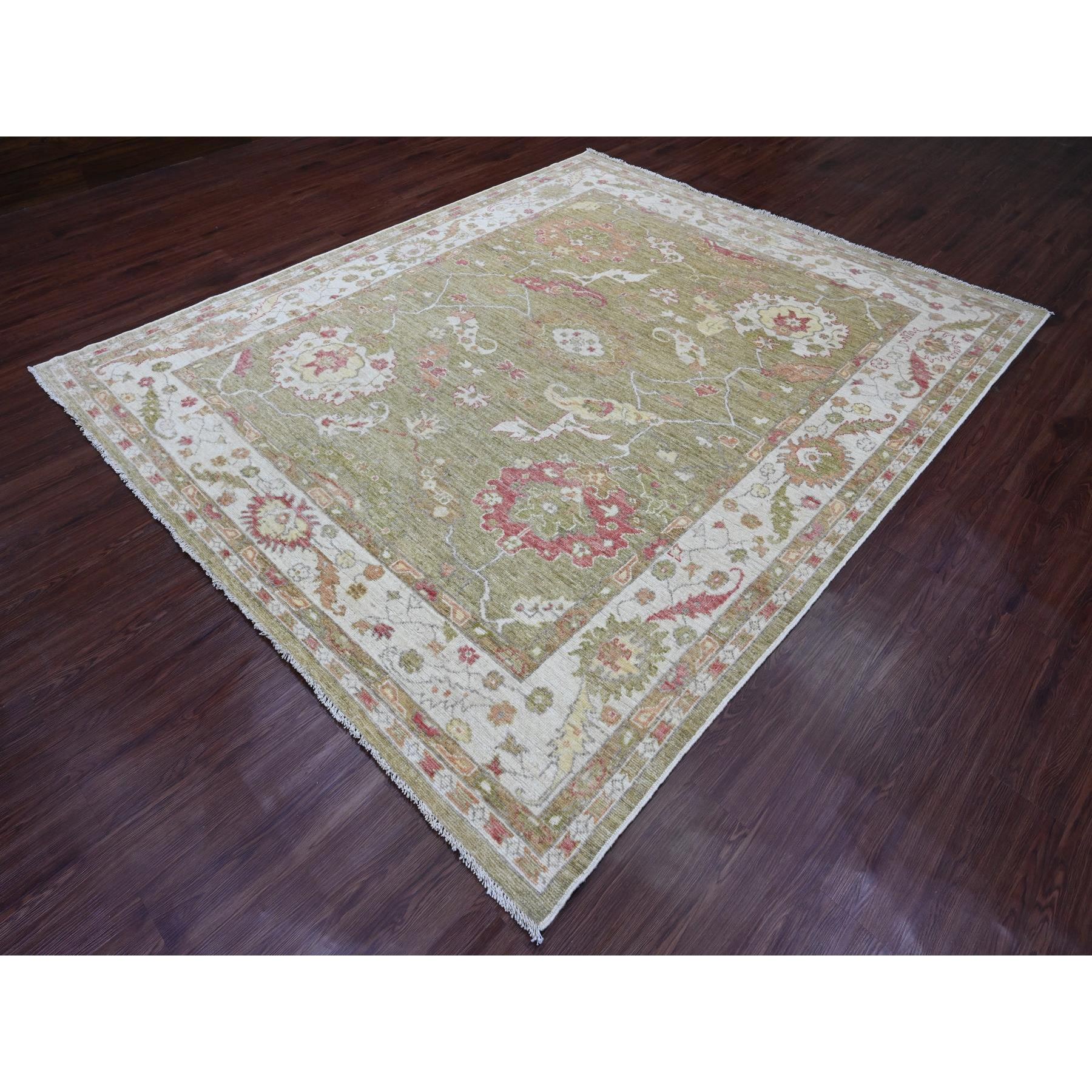 8'1"x9'7" Amber Green, Afghan Angora Oushak with Large Leaf Design, 100% Wool, Veggie Dyes, Hand Knotted, Oriental Rug Sh89767