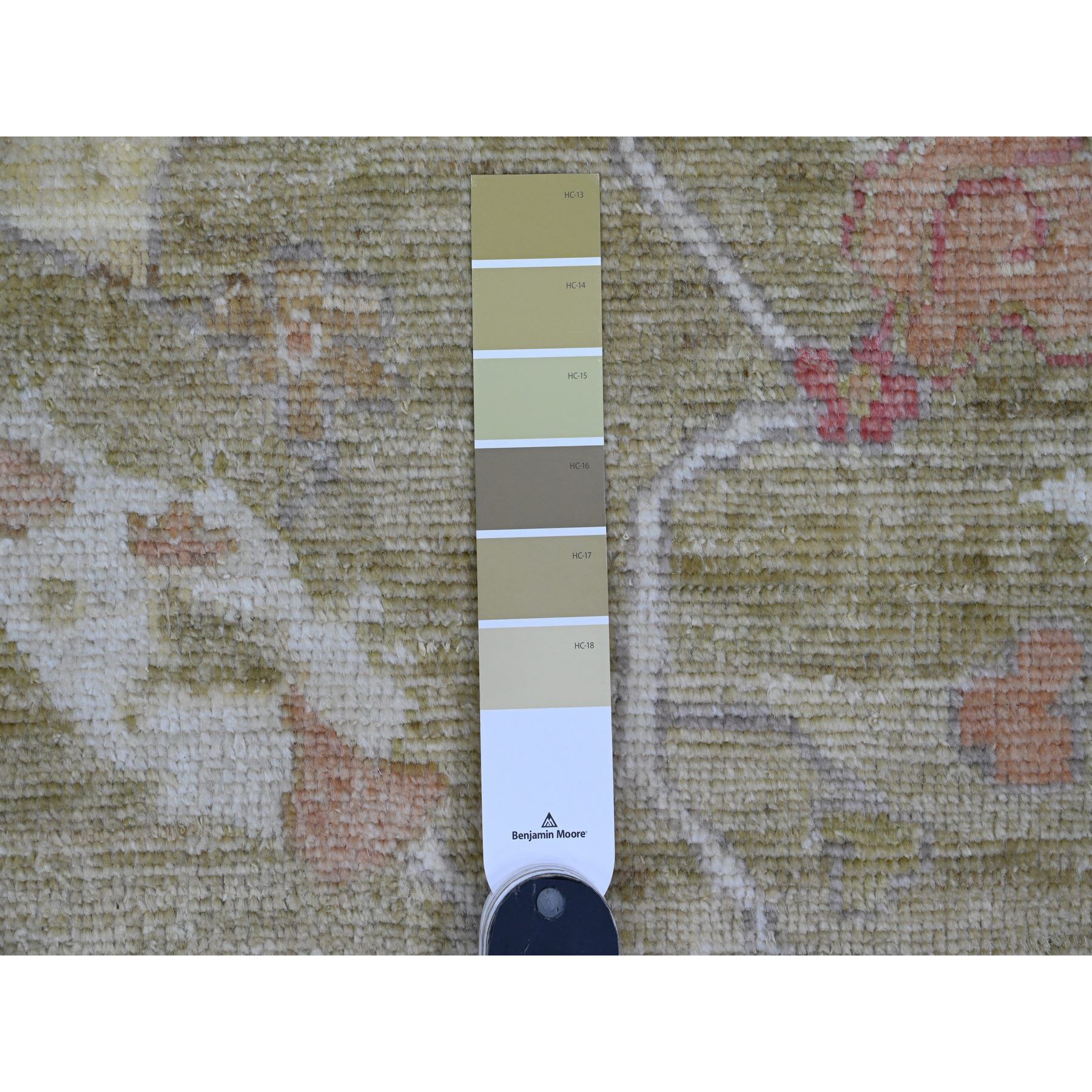 8'1"x9'7" Amber Green, Afghan Angora Oushak with Large Leaf Design, 100% Wool, Veggie Dyes, Hand Knotted, Oriental Rug Sh89767
