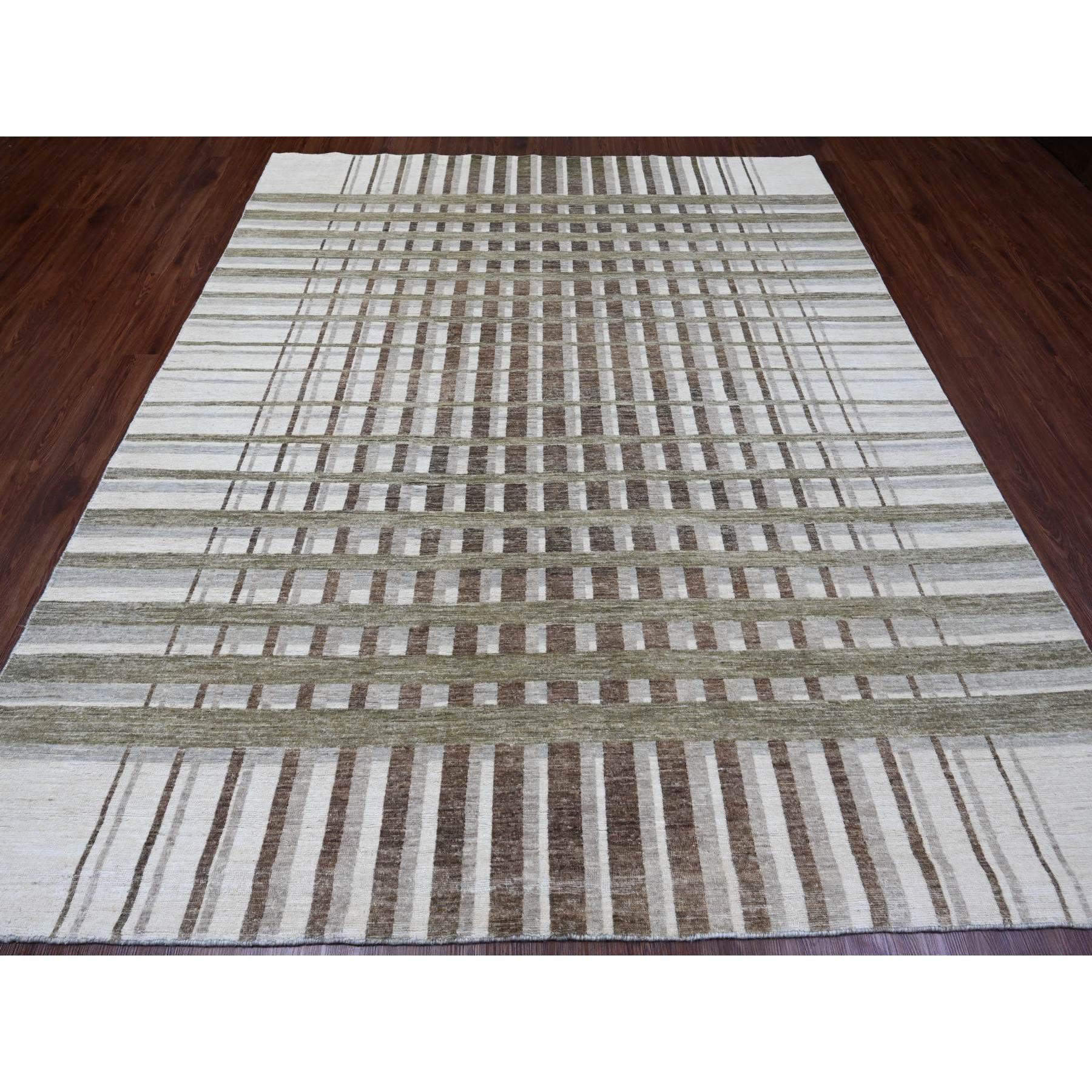 8'x9'9" Dark Vanilla Brown, Bauhaus Inspired Criss Cross Line Design, Hand Knotted, Soft and Velvety Wool, Oriental Rug Sh89773