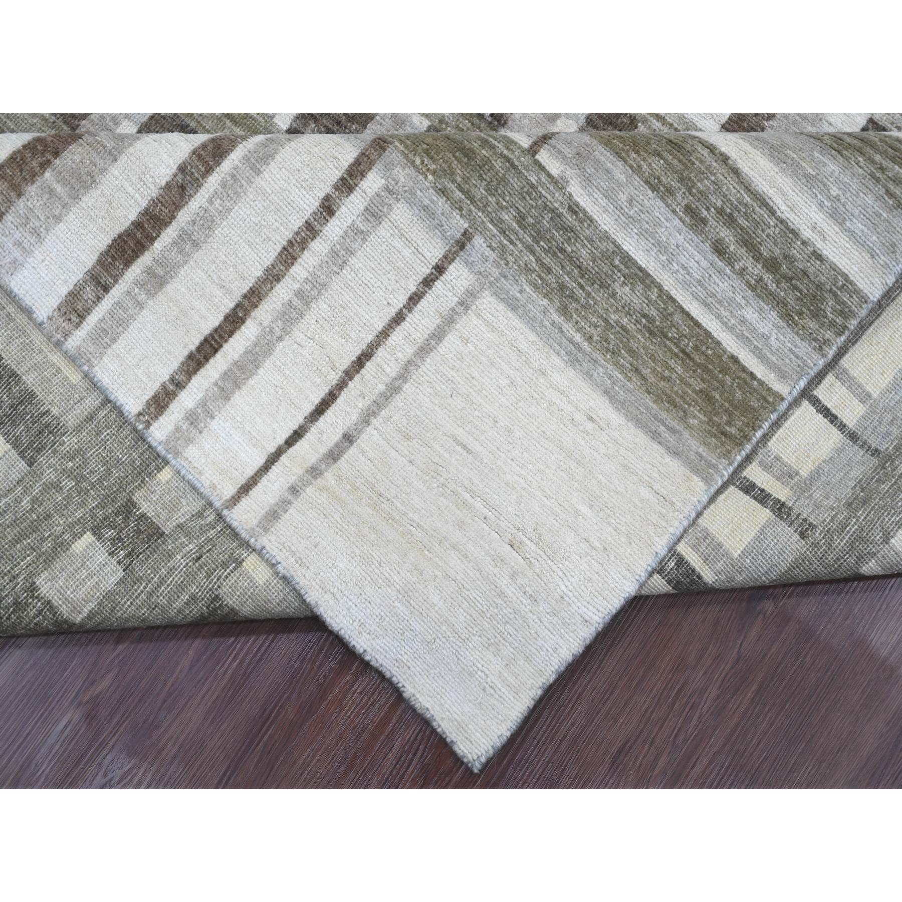 8'x9'9" Dark Vanilla Brown, Bauhaus Inspired Criss Cross Line Design, Hand Knotted, Soft and Velvety Wool, Oriental Rug Sh89773
