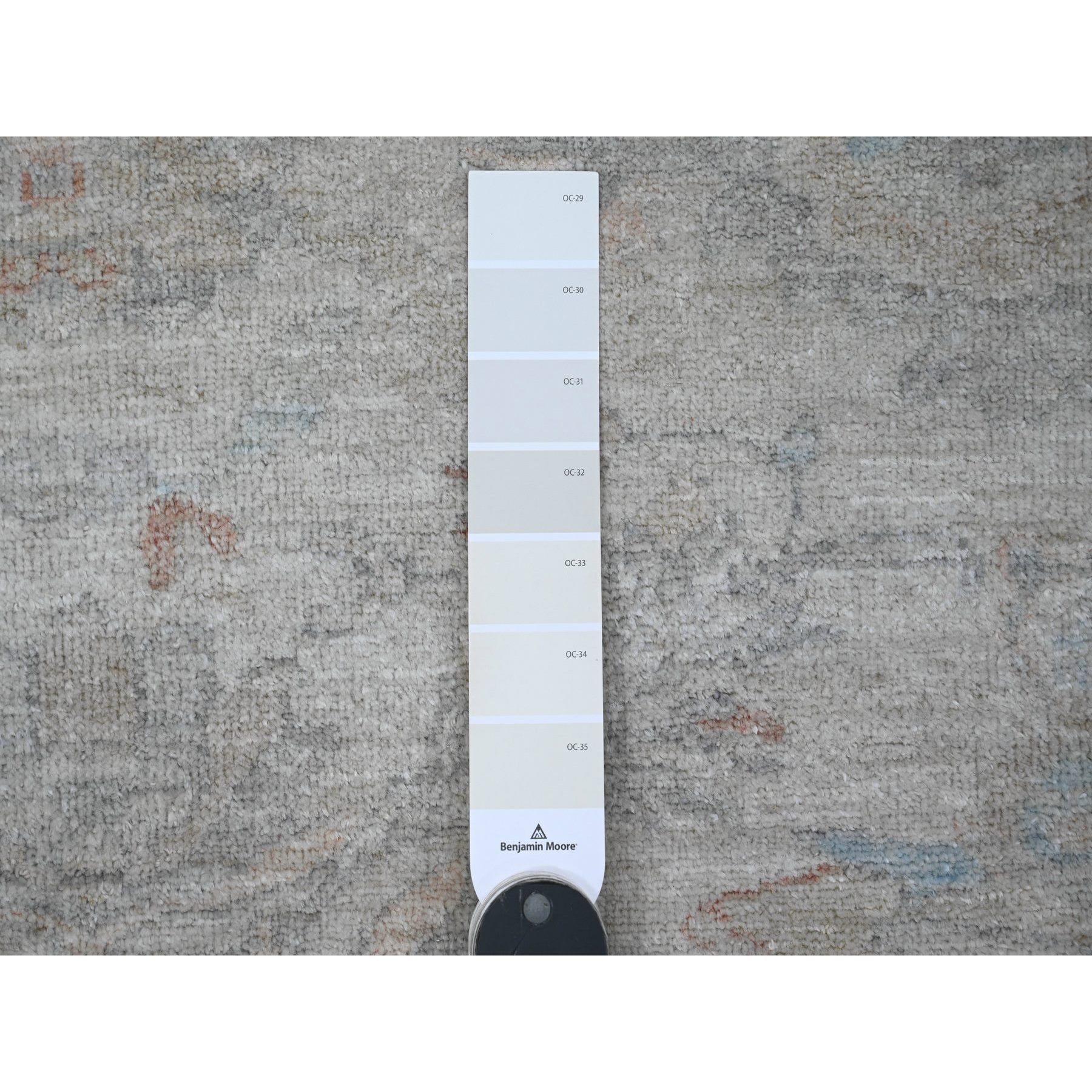 7'9"x7'9" Cascading White, Washed Out Peshawar with Heriz All Over Design, High Mountain Wool, Densely Woven, Hand Knotted, Round, Oriental Rug Sh89796