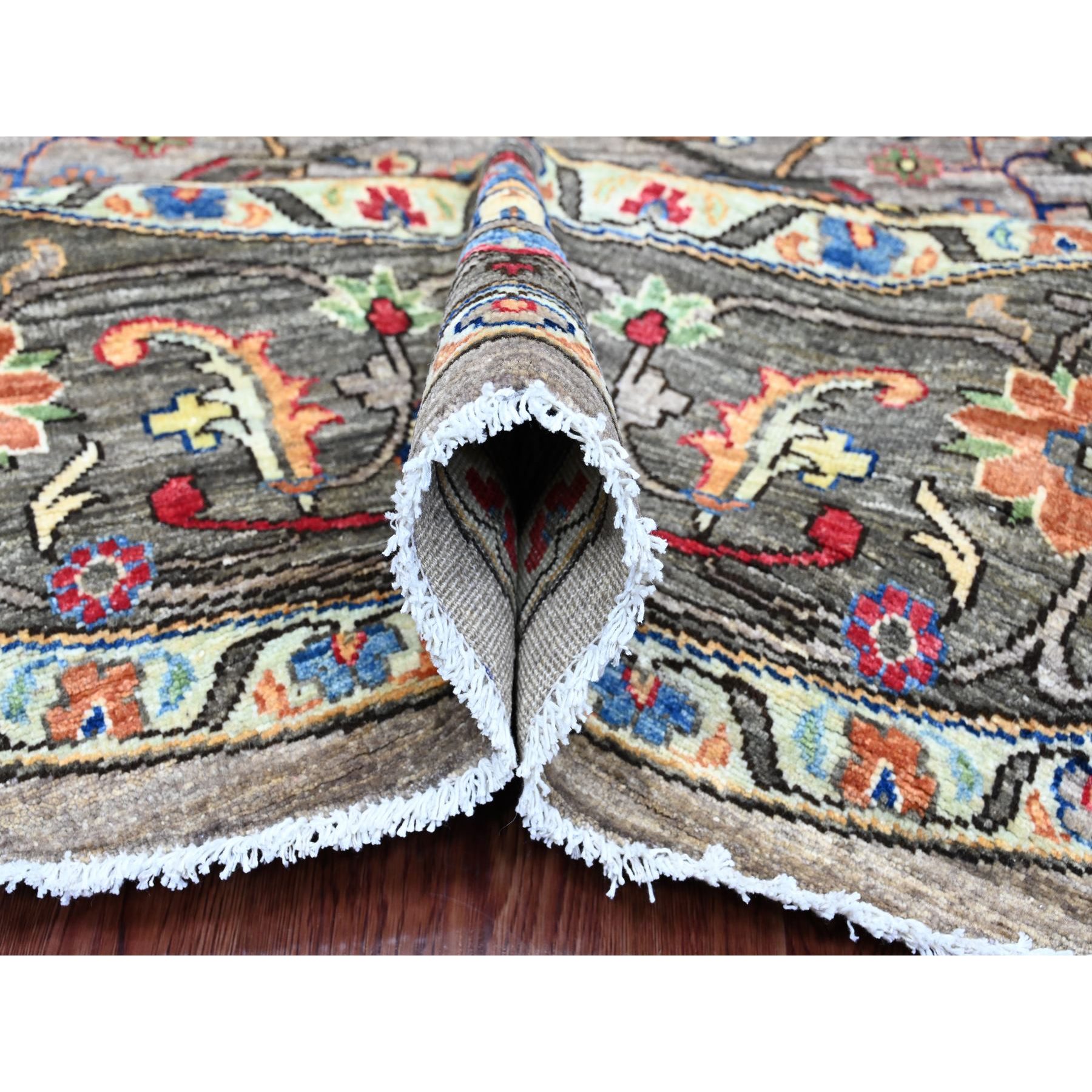 8'x8' Spanish Gray, Peshawar with Bijar Garus Design, Aryana Grade, Vegetable Dyes, Hand Knotted, Densely Woven, High Mountain Wool, Round, Oriental Rug Sh89812