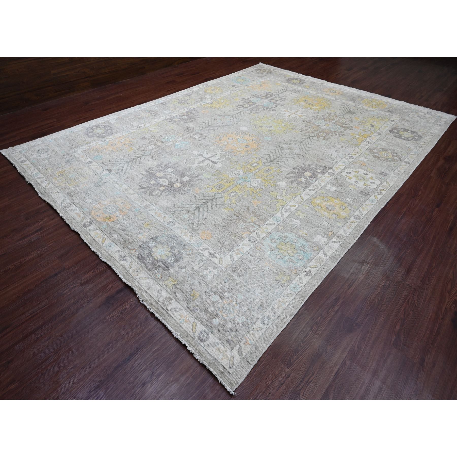 10'x13'6" Pastel Gray, Afghan Angora Oushak with Geometric Leaf Pattern, Veggie Dyes, Pure Wool, Hand Knotted, Oriental Rug Sh89857