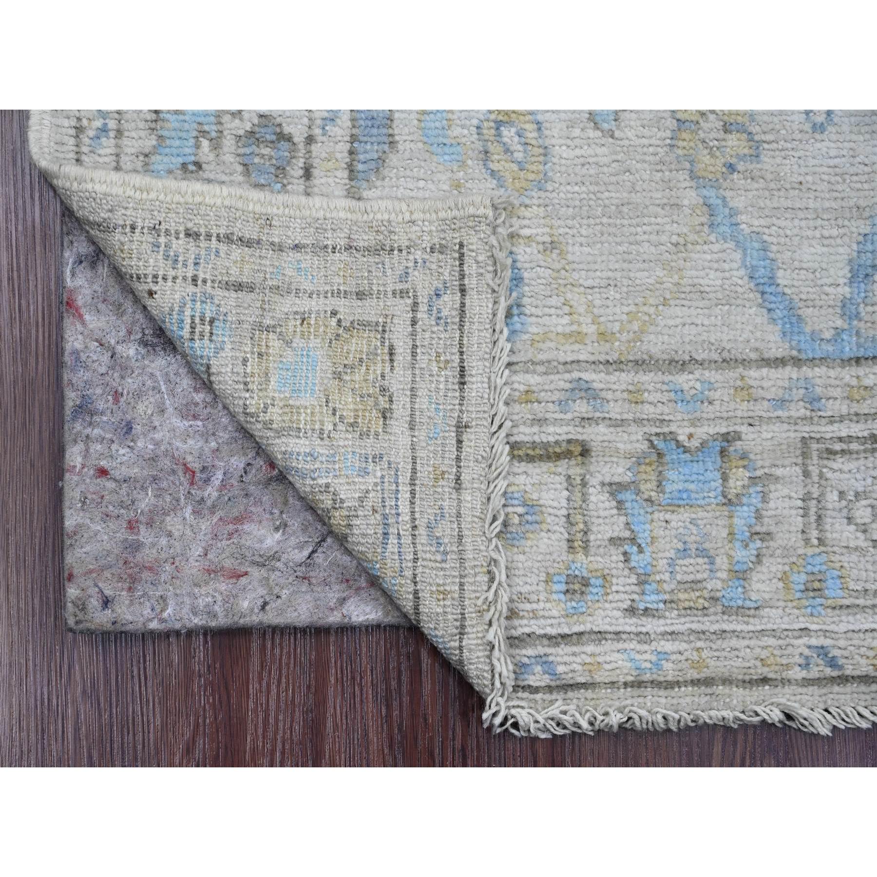 2'8"x13'6" Pearl White, 100% Wool, Hand Knotted, Afghan Angora Oushak with Geometric Leaf Design, Veggie Dyes, Runner, Oriental Rug Sh89892