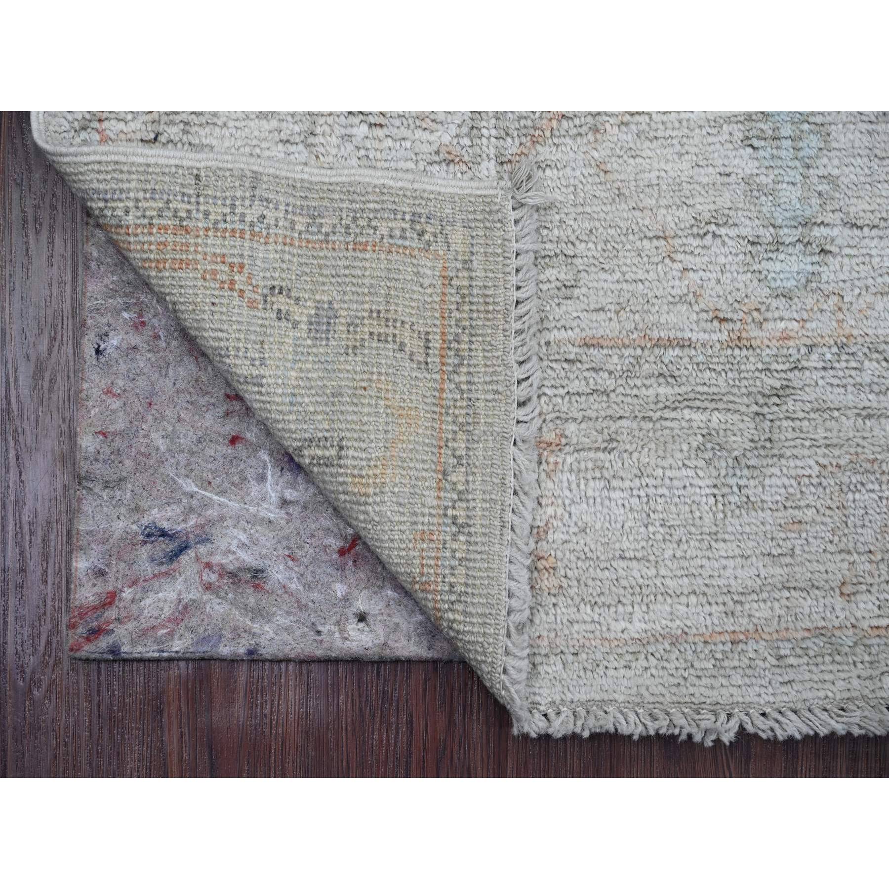 2'8"x9'8" Misty Gray, Hand Knotted, Afghan Angora Oushak with Cypress Tree Design, Veggie Dyes, 100% Wool, Runner, Oriental Rug Sh89900