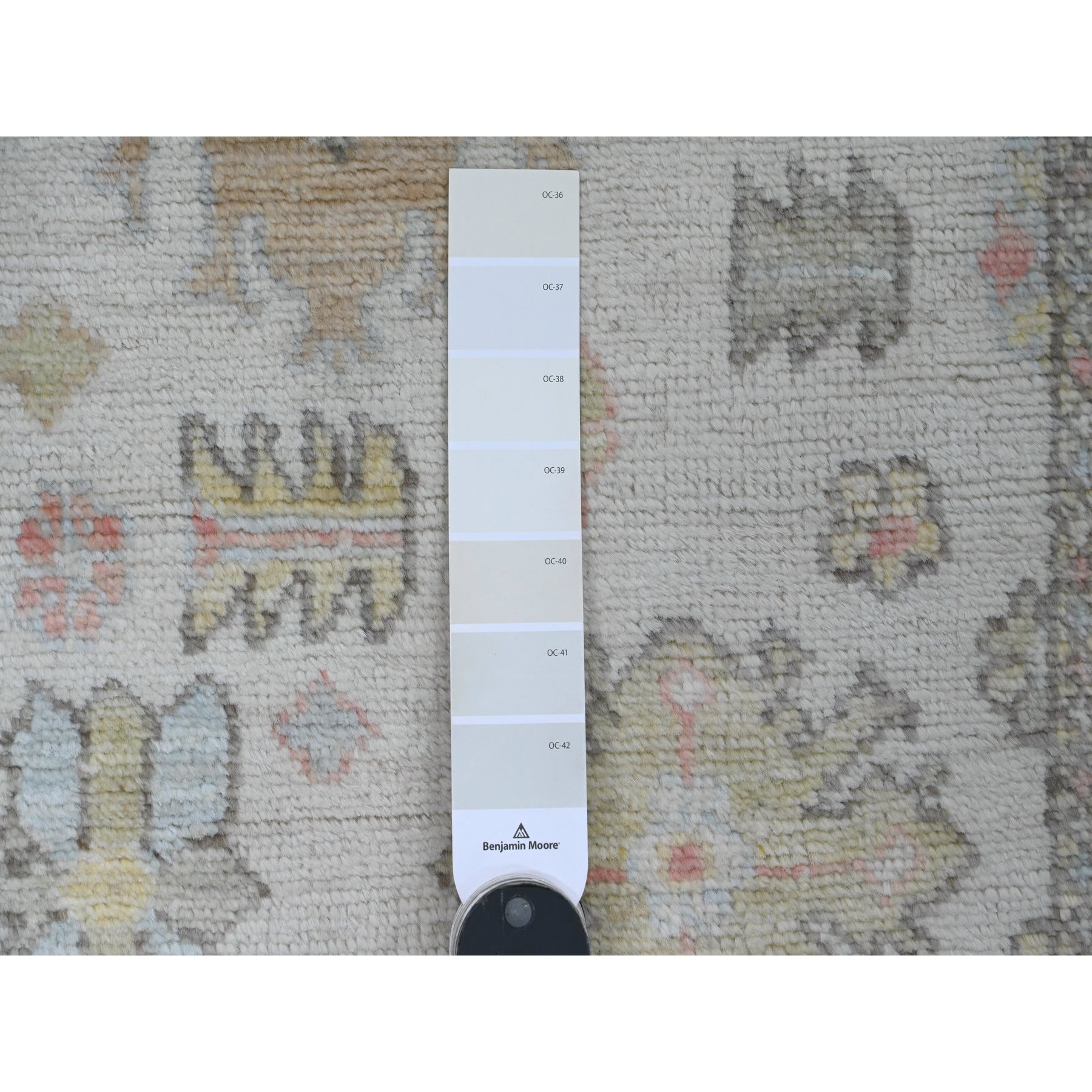 2'7"x9'8" Chiffon White, 100% Wool, Hand Knotted, Afghan Angora Oushak with Geometric Leaf Pattern, Vegetable Dyes, Runner, Oriental Rug Sh89902