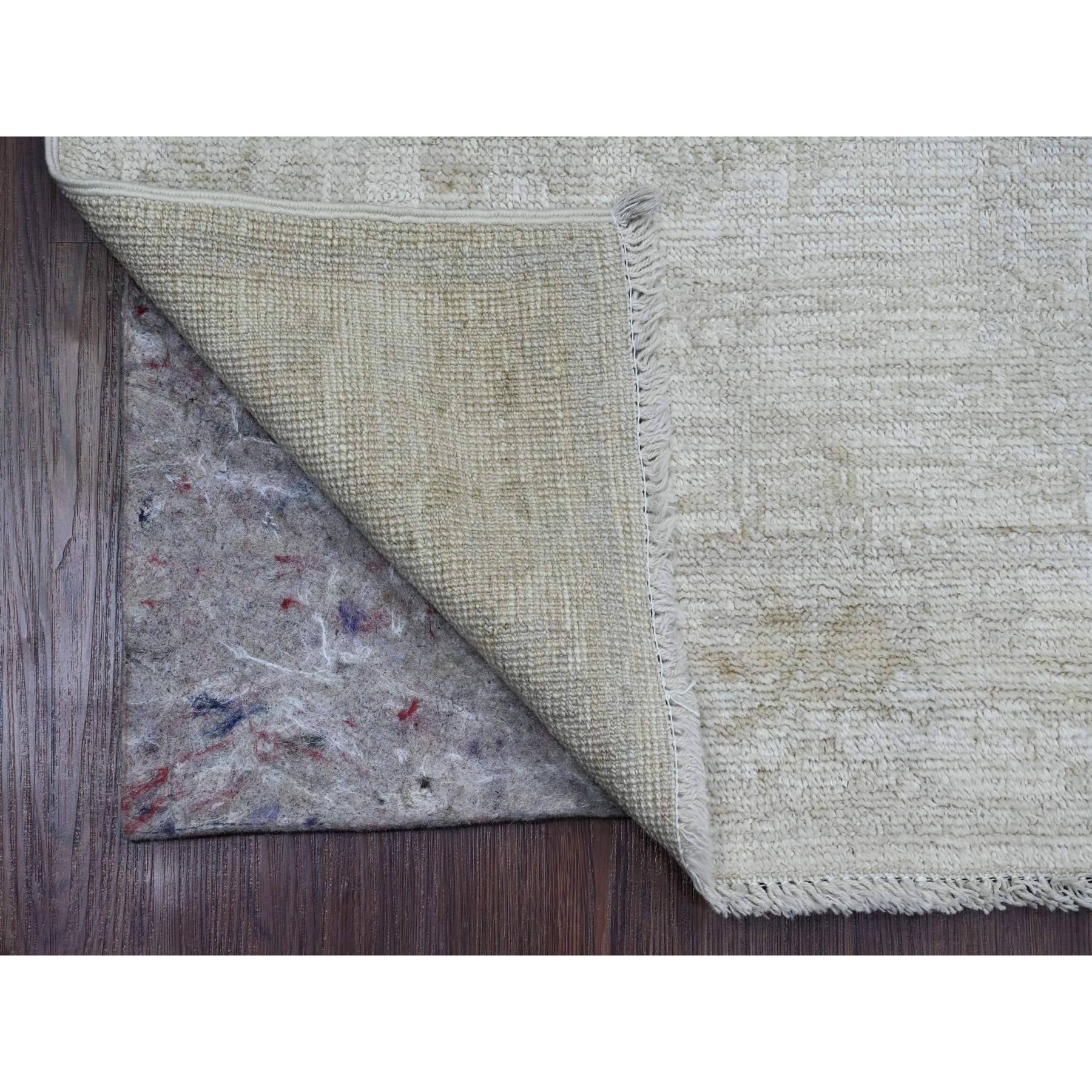 2'7"x9'8" Shadow White, Hand Knotted, Afghan Angora Oushak with All Over Leaf Design, Veggie Dyes, 100% Wool, Runner, Oriental Rug Sh89929