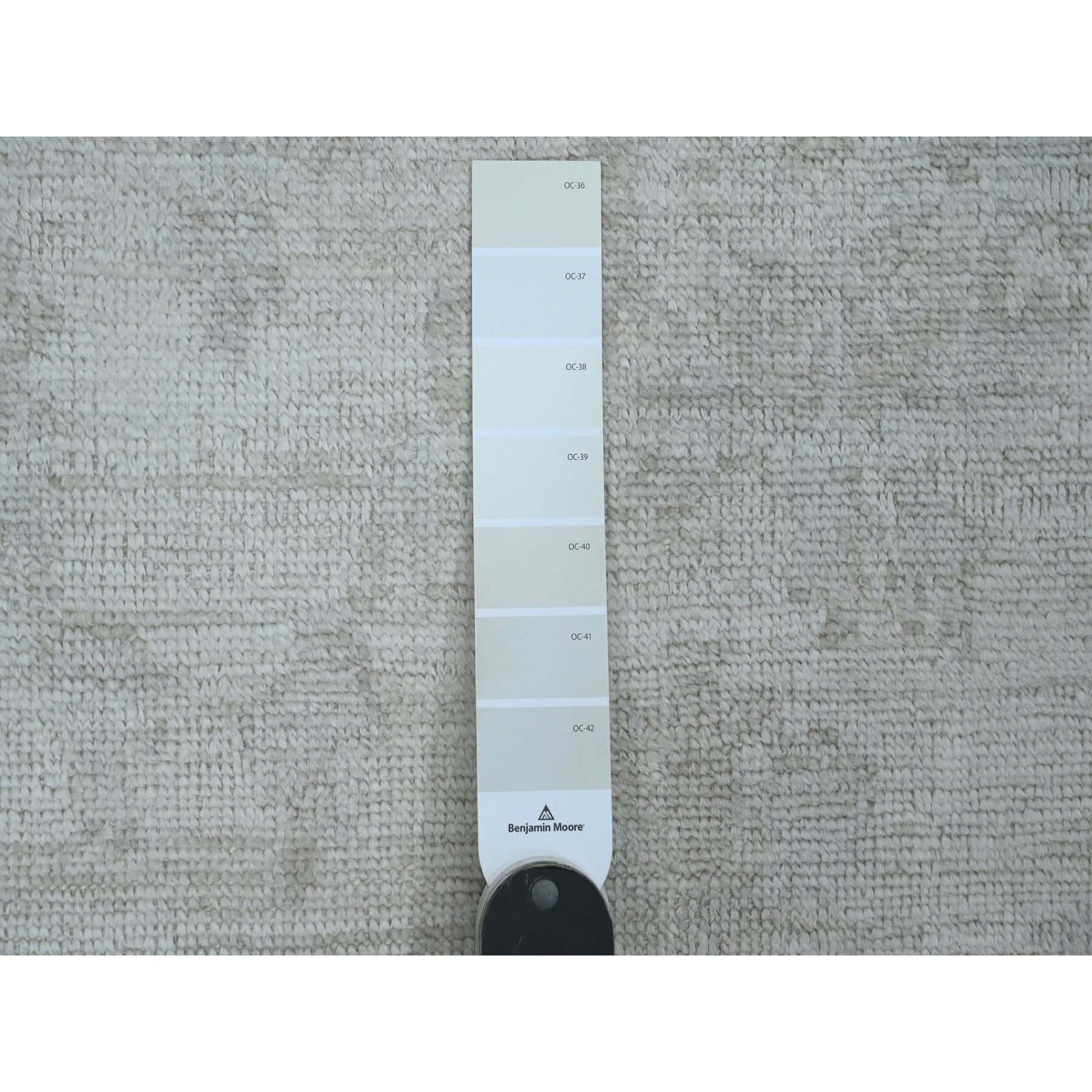 2'7"x9'8" Shadow White, Hand Knotted, Afghan Angora Oushak with All Over Leaf Design, Veggie Dyes, 100% Wool, Runner, Oriental Rug Sh89929