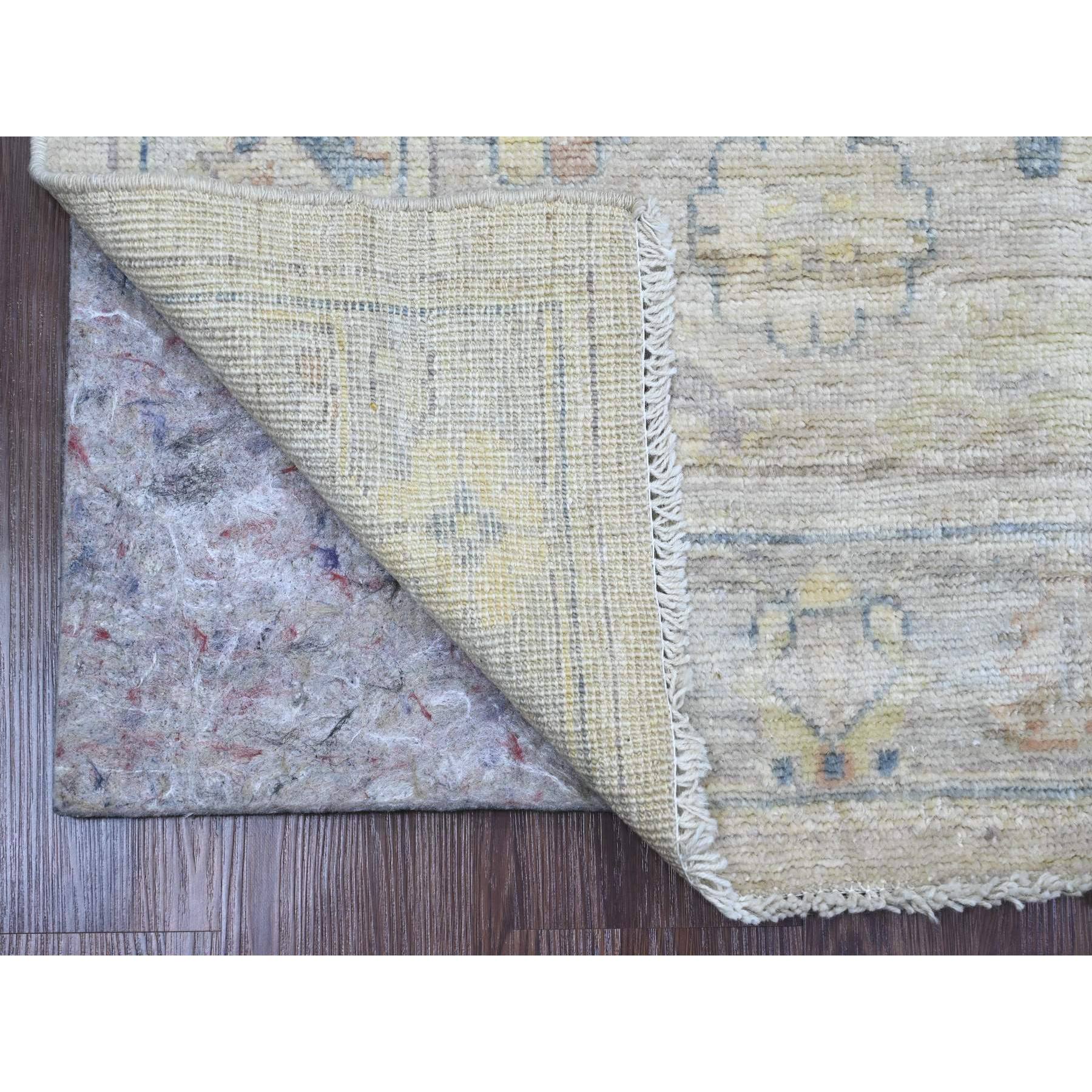 2'8"x5'7" Oyster Gray, Afghan Angora Oushak with All Over Leaf Design, Vegetable Dyes, Pure Wool, Hand Knotted, Short Runner, Oriental Rug Sh89955