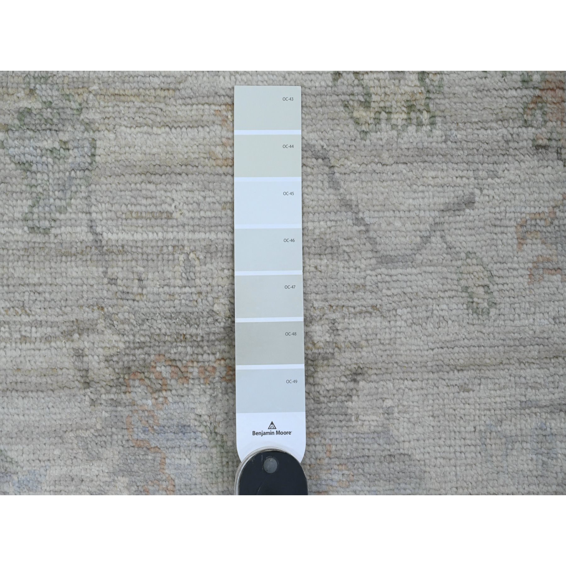 2'8"x8' Bone White, Afghan Angora Oushak with Large Leaf Design, Veggie Dyes, 100% Wool, Hand Knotted, Runner, Oriental Rug Sh89958