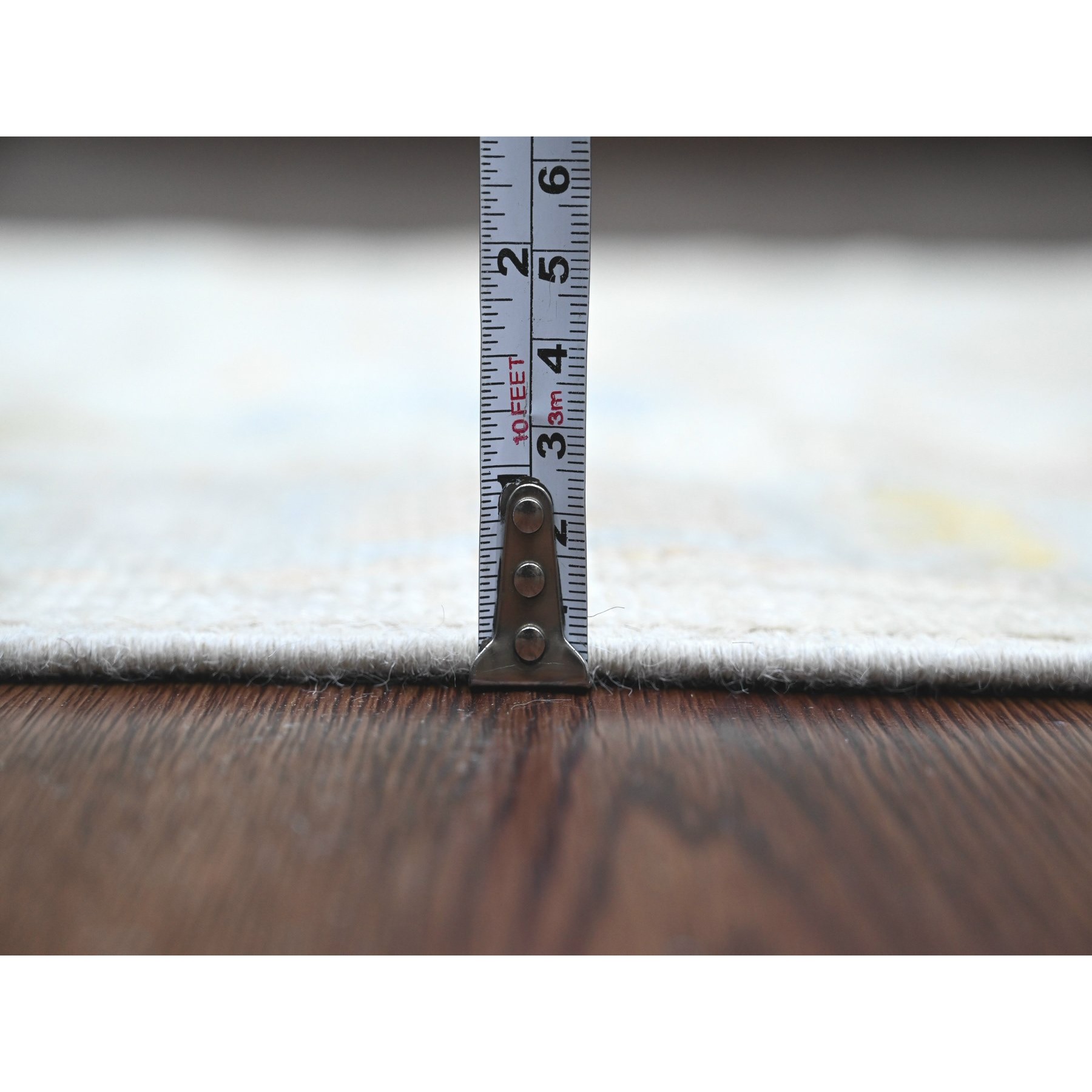 2'9"x9'5" Chiffon White, Afghan Angora Oushak with Soft Color Leaf Design, Vegetable Dyes, 100% Wool, Hand Knotted, Runner, Oriental Rug Sh89969