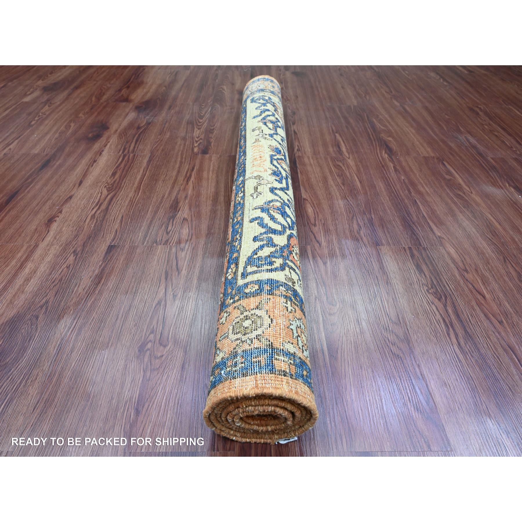 4'1"x6' Squash Orange, Aryana Grade, Peshawar with Fereghan Sarouk Design, Vegetable Dyes, High Mountain Wool, Hand Knotted, Oriental Rug Sh89974