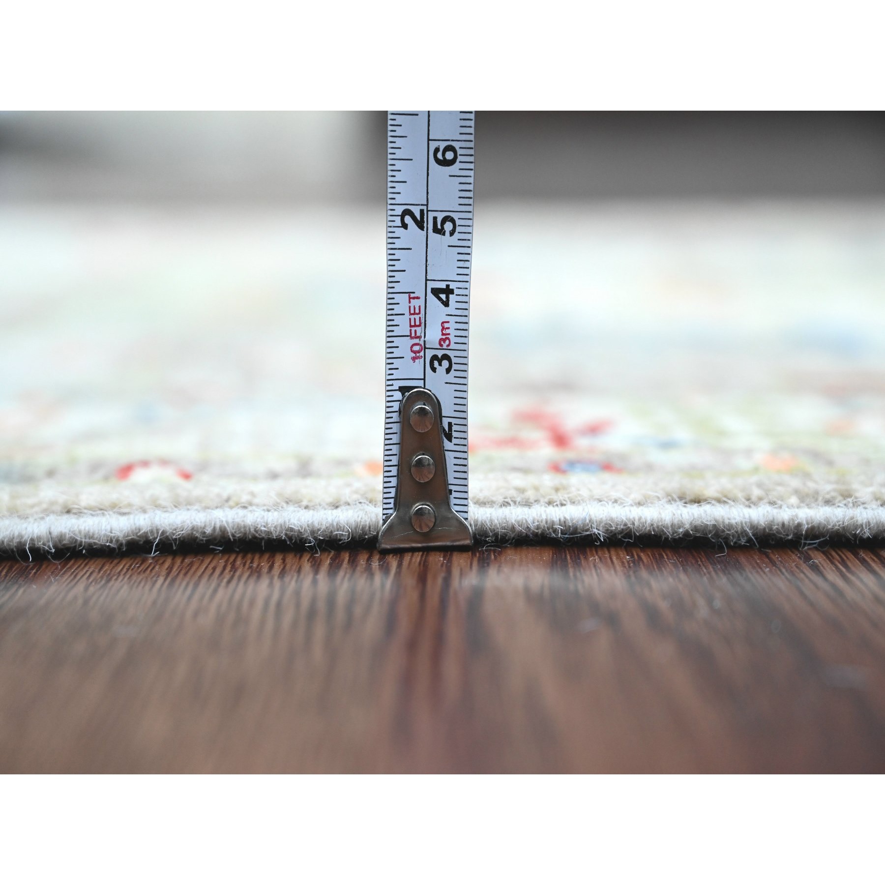 2'7"x6' Oyster Gray, Aryana Collection, Heriz with Dragon Design, Vegetable Dyes, High Mountain Wool, Hand Knotted, Runner, Oriental Rug Sh89991