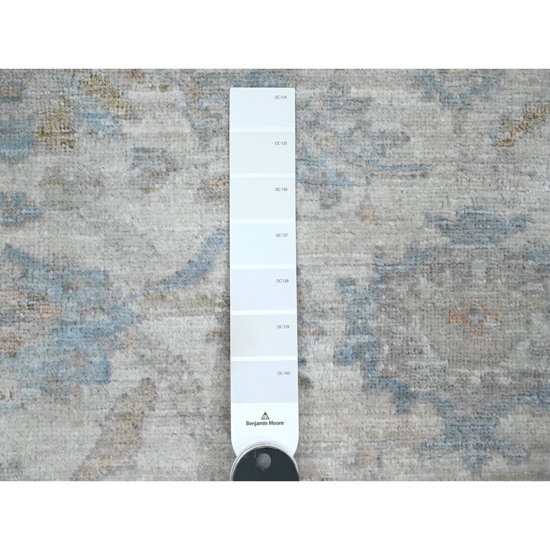 5'9"x5'9" Cascading White, Washed Out Peshawar with Heriz All Over Design, Densely Woven, High Mountain Wool, Hand Knotted, Round, Oriental Rug Sh89996