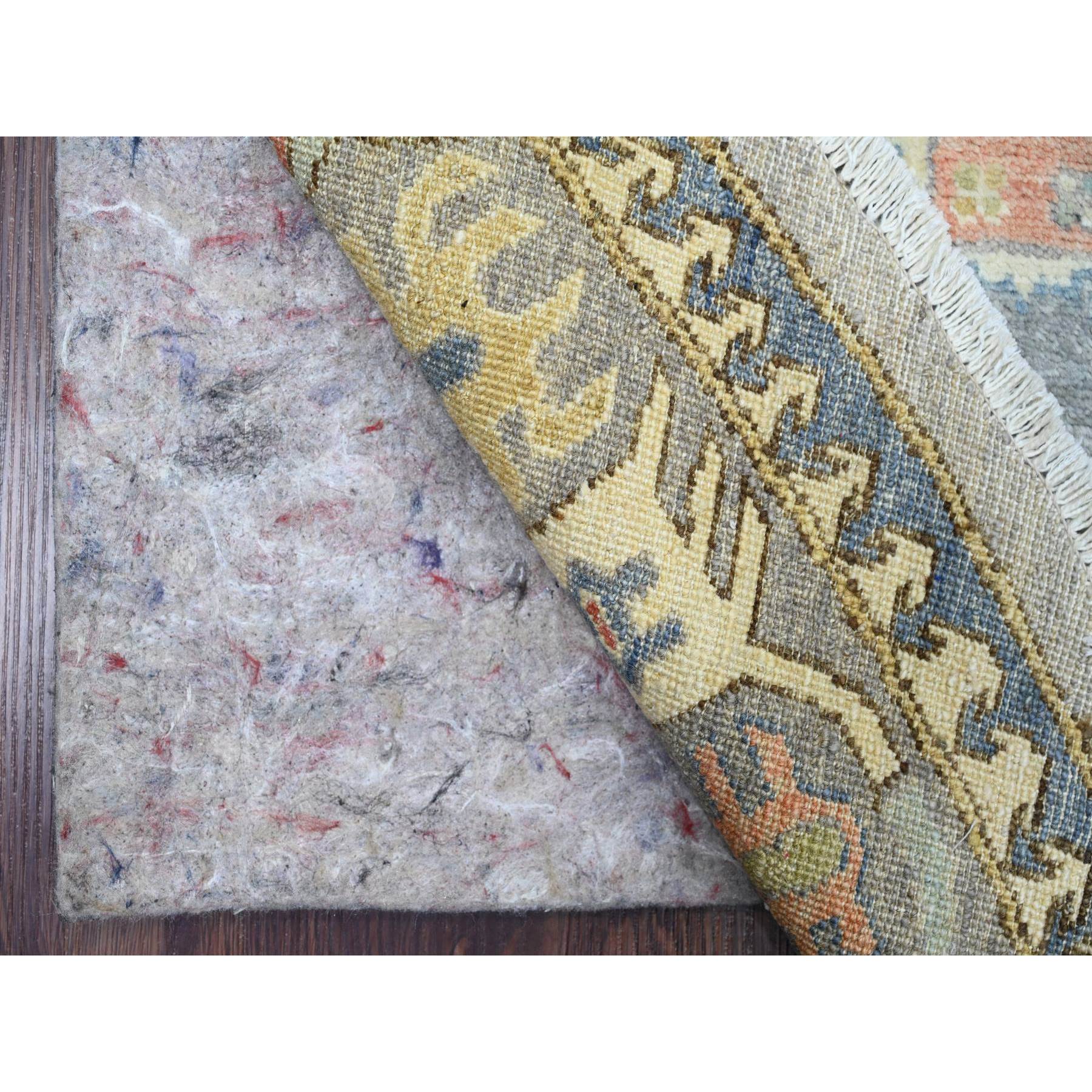 8'x8' Misty Gray, Peshawar with Antique Caucasian Influence Design, Hand Knotted, 100% Wool, Densely Woven, Round, Oriental Rug Sh89997