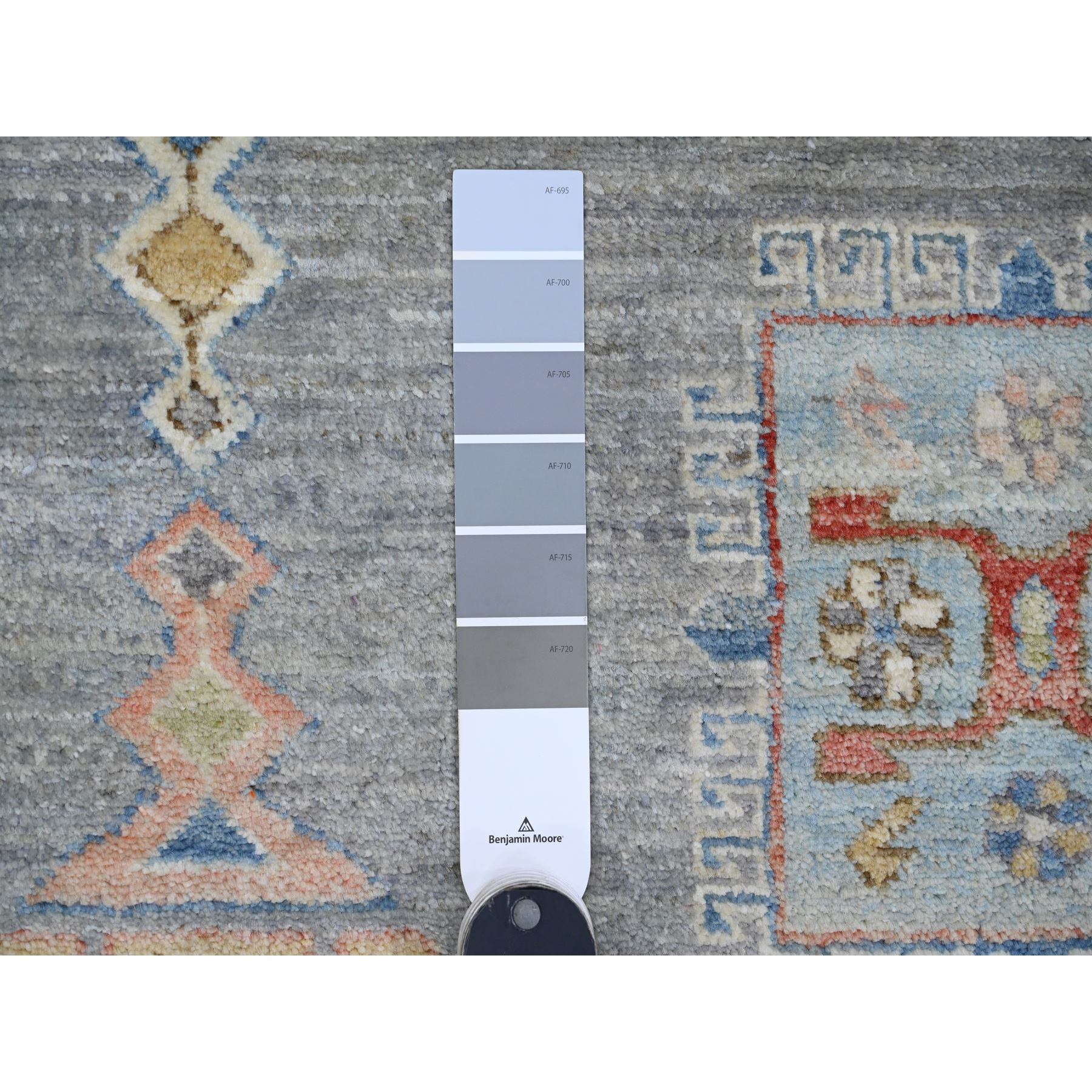 8'x8' Misty Gray, Peshawar with Antique Caucasian Influence Design, Hand Knotted, 100% Wool, Densely Woven, Round, Oriental Rug Sh89997