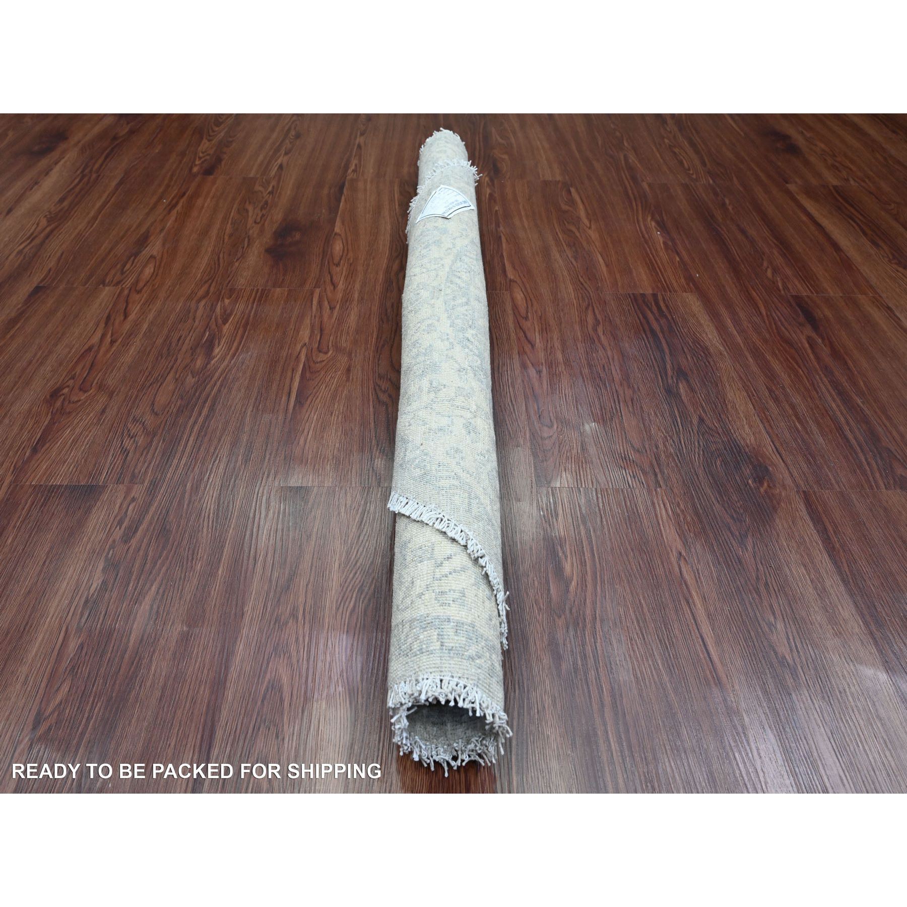 4'x4' Spanish Gray, Washed Out, Afghan Peshawar with Heriz All Over Design, Hand Knotted, 100% Wool, Densely Woven, Round, Oriental Rug Sh89998