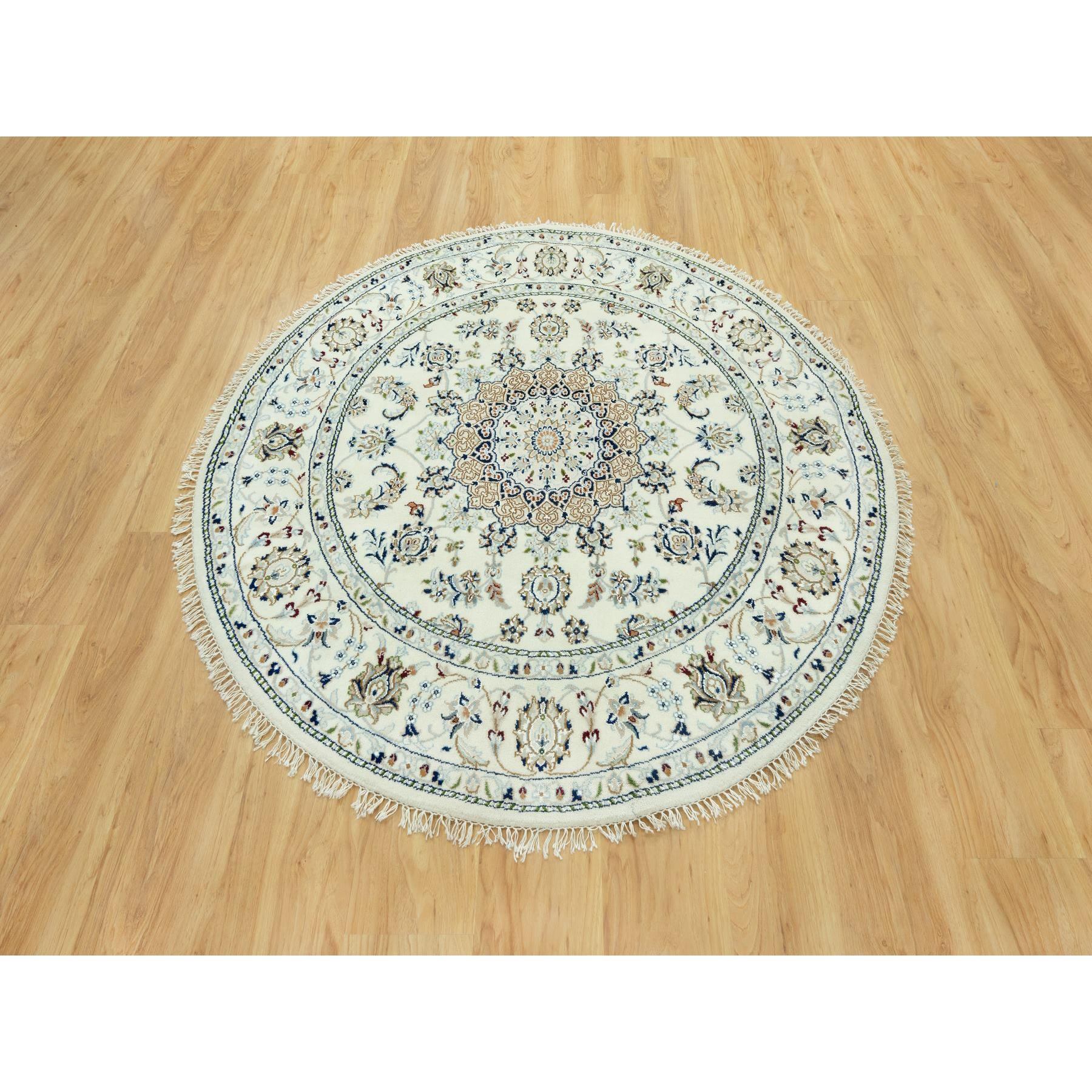 5'x5' Droplets White, Hand Knotted Nain With Center Medallion Floral Design, Denser Weave 250 KPSI, Soft Wool, Round Oriental Rug Sh90617