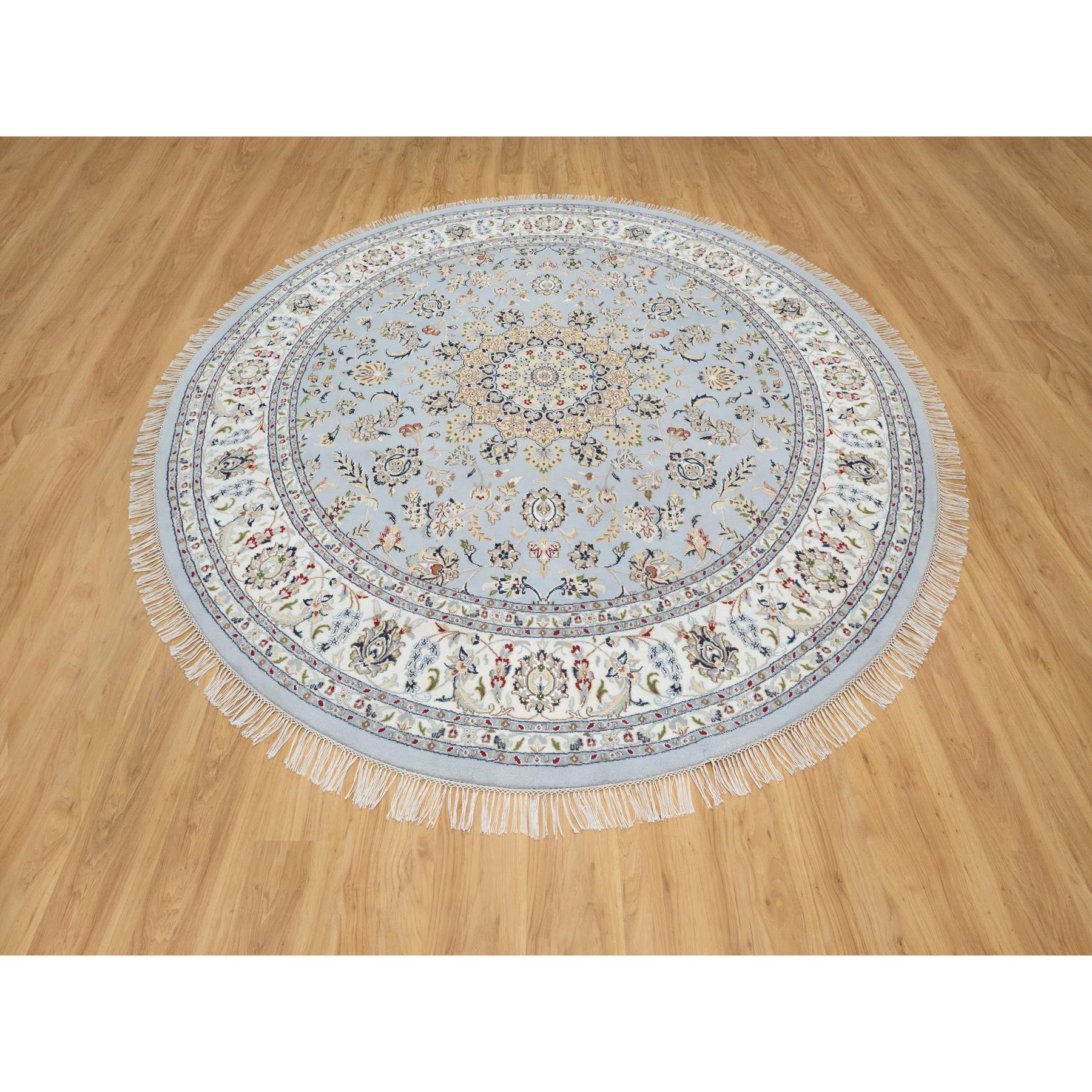 9'x9' Beau Blue, Hand Knotted, Nain with Large Center Medallion, 250 KPSI, Wool and Silk, Round, Oriental Rug Sh90867