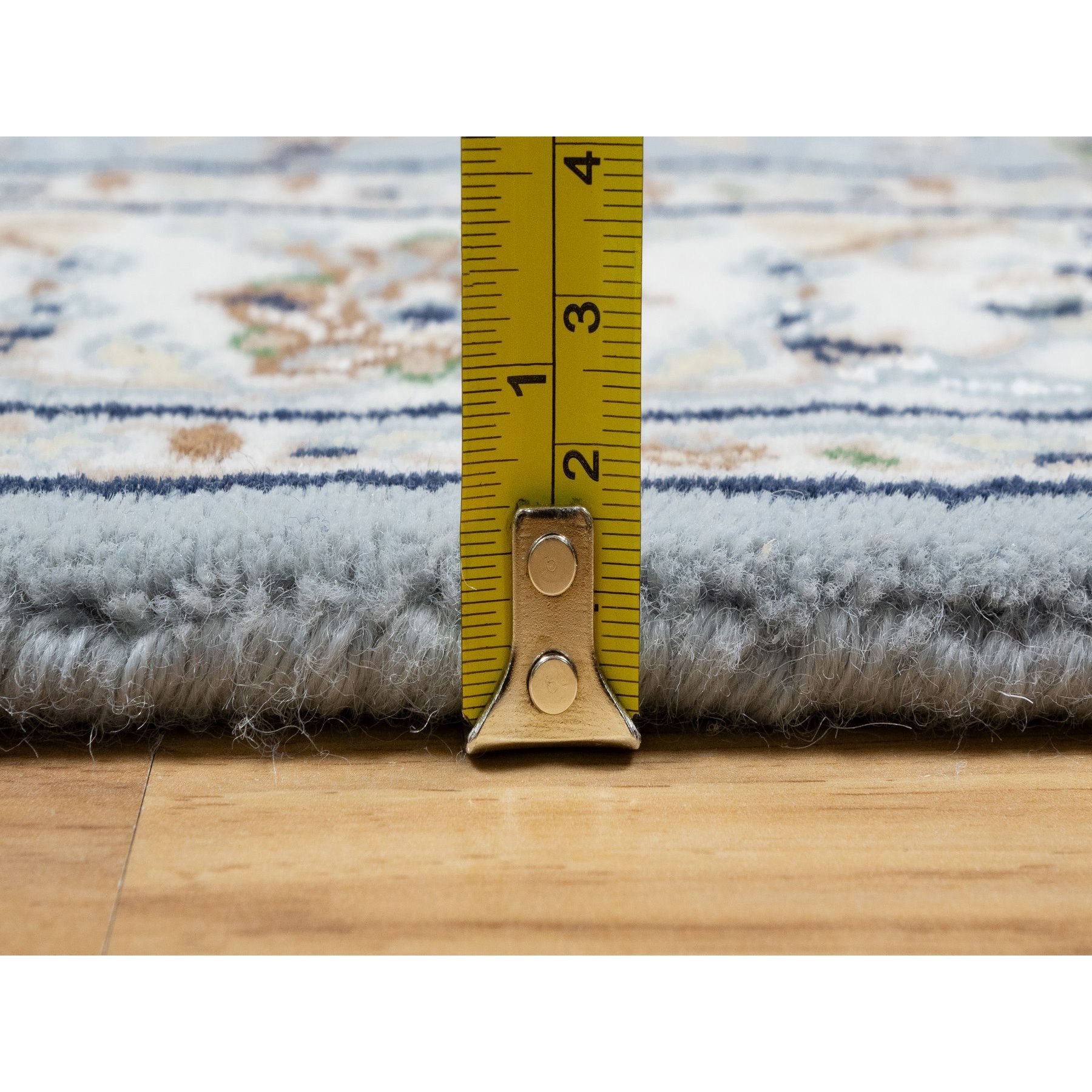 2'8"x6'6" Beau Blue, Nain with Large Center Medallion, 250 KPSI, Hand Knotted, Wool and Silk, Runner, Oriental Rug Sh90878