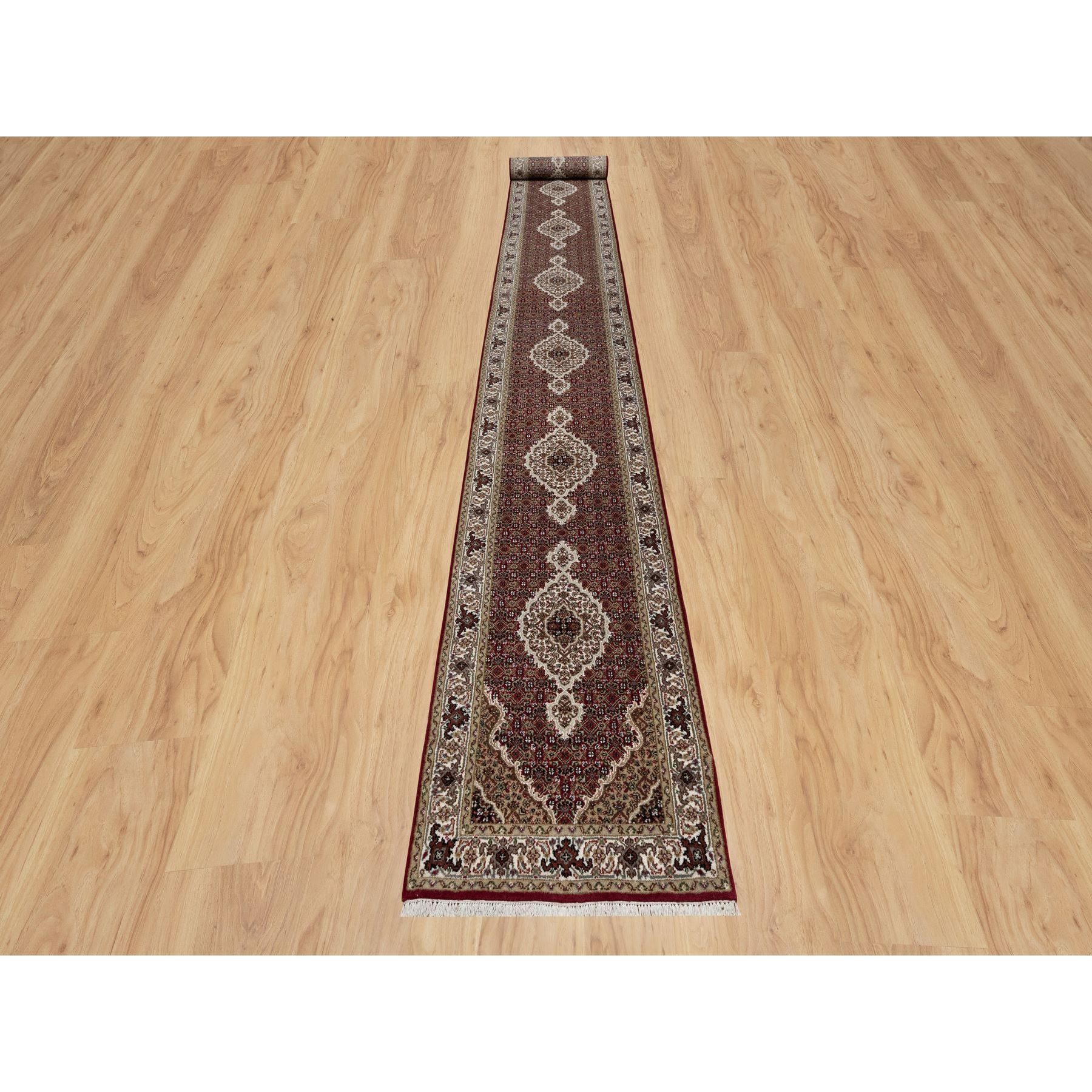 2'7"x20'4" Scarlet Red, Tabriz Mahi with Fish Medallion Design, Pure Wool, Hand Knotted, Densely Woven, XL Runner, Oriental Rug Sh90980